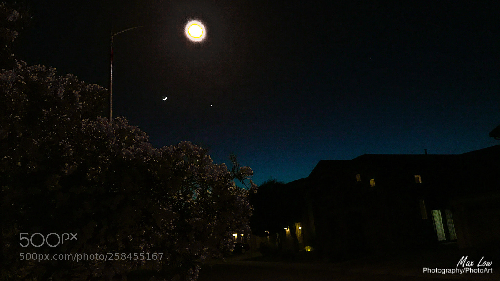 Apple iPhone 7 sample photo. Moon star photography
