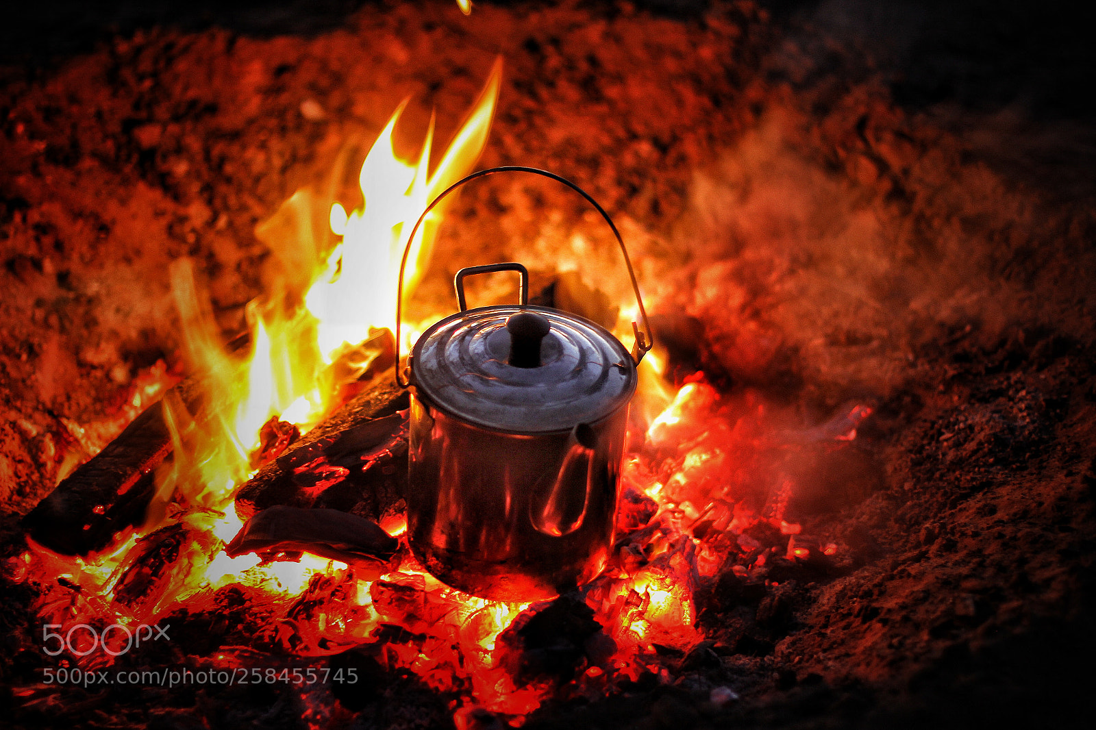 Canon EOS 60D sample photo. Billy's on the boil photography