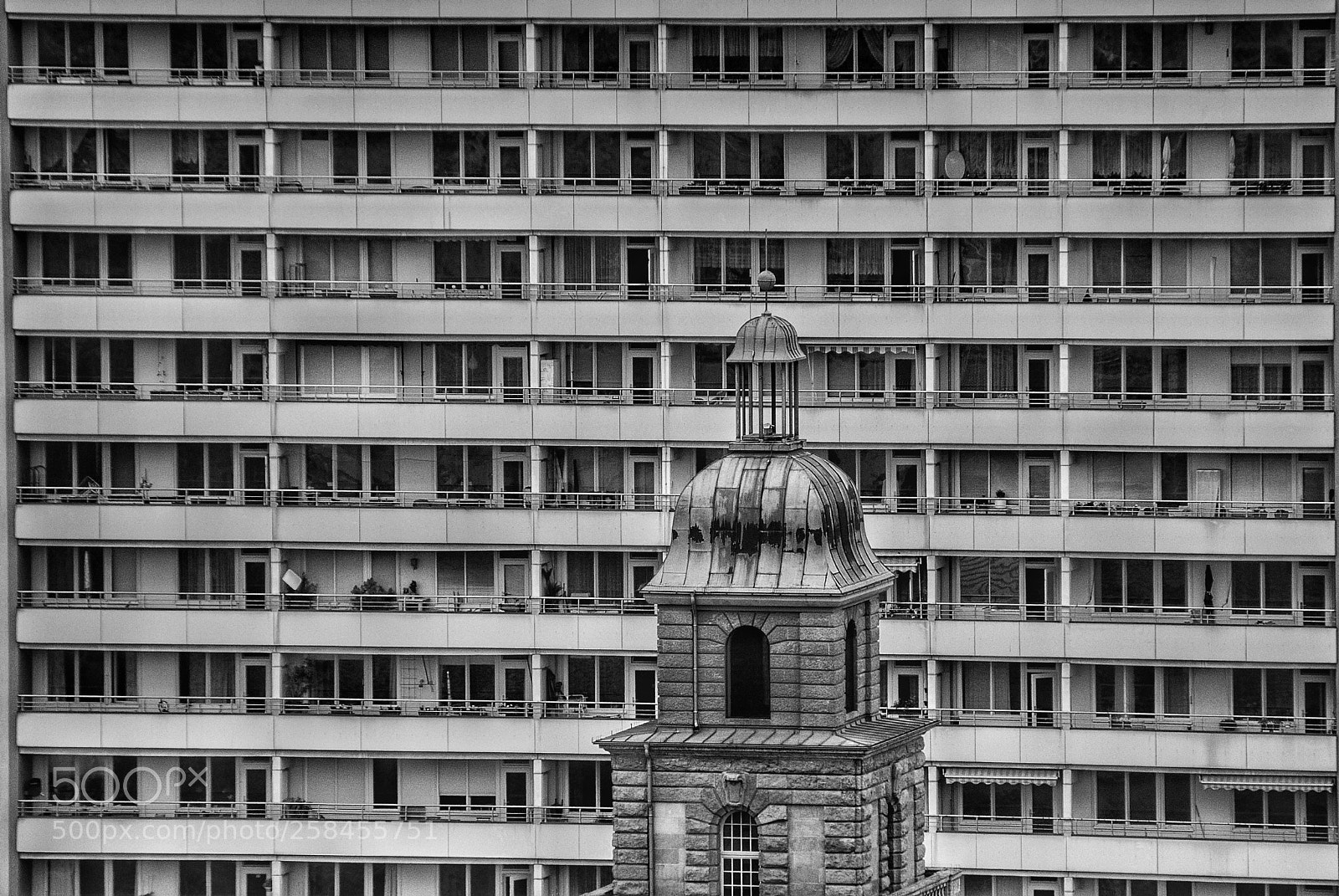 Nikon D90 sample photo. Old style - new photography