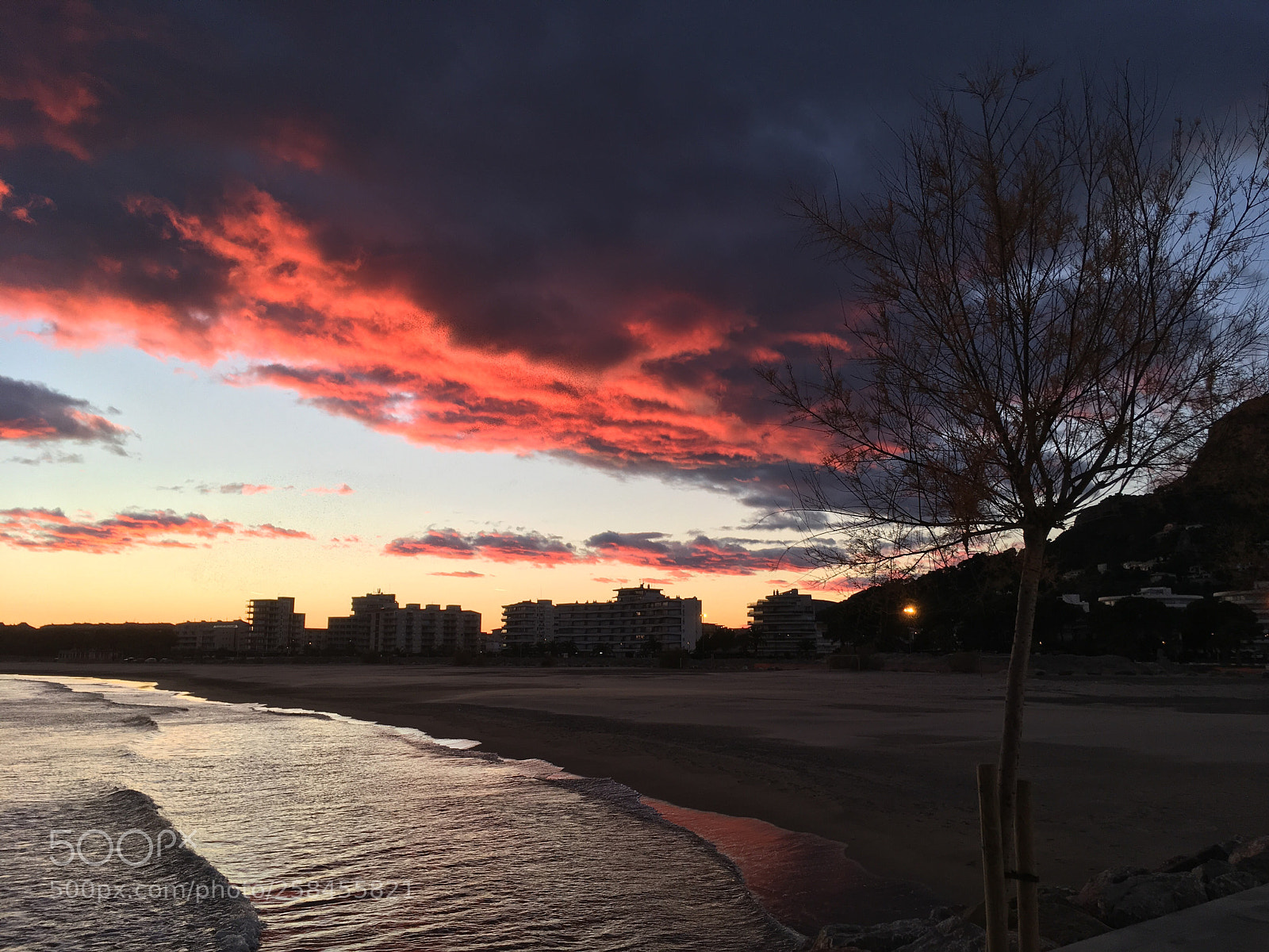 Apple iPhone SE sample photo. After sunset  photography