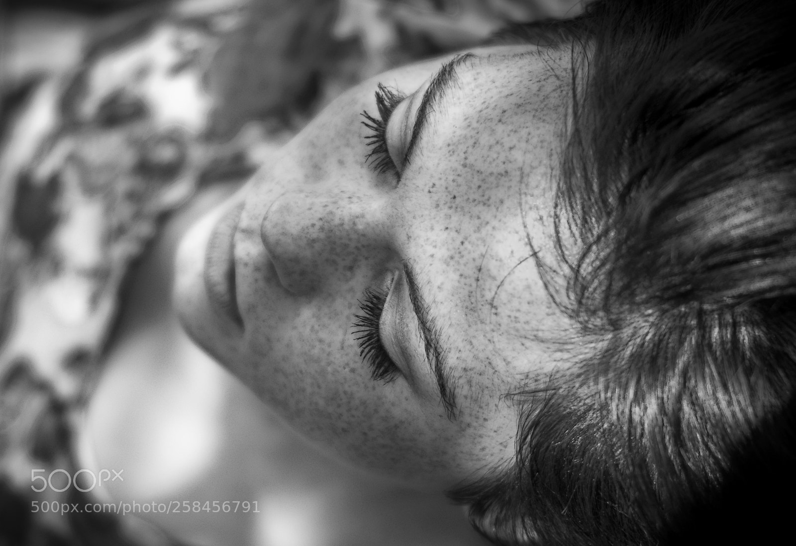 Sony a7R sample photo. Snow white's freckles photography