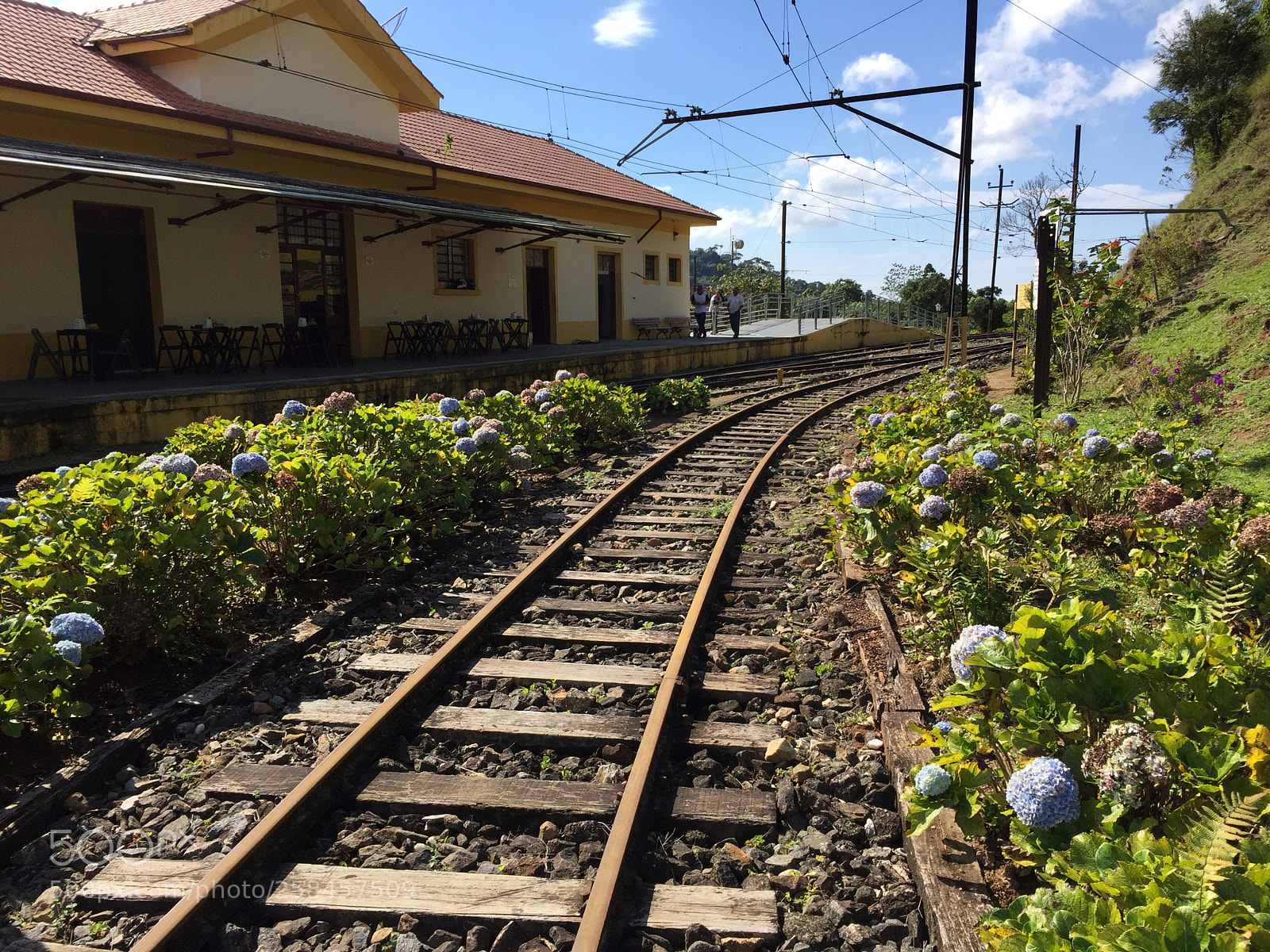 Apple iPhone 6 sample photo. Estação do trem  photography