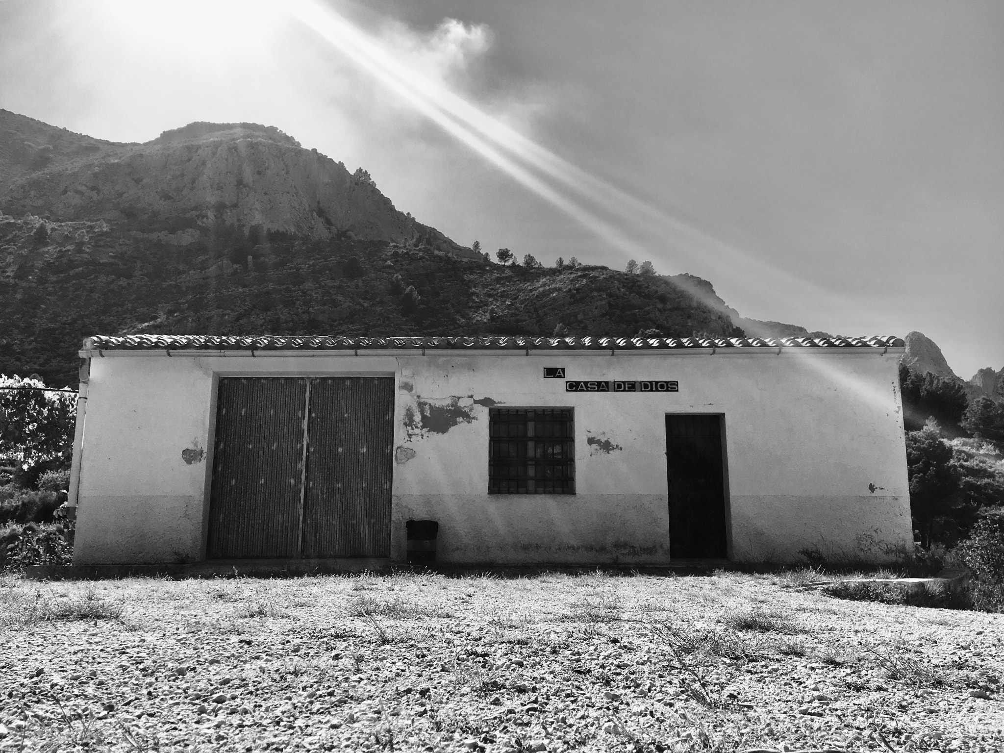 Apple iPad Pro sample photo. Casa de déu photography