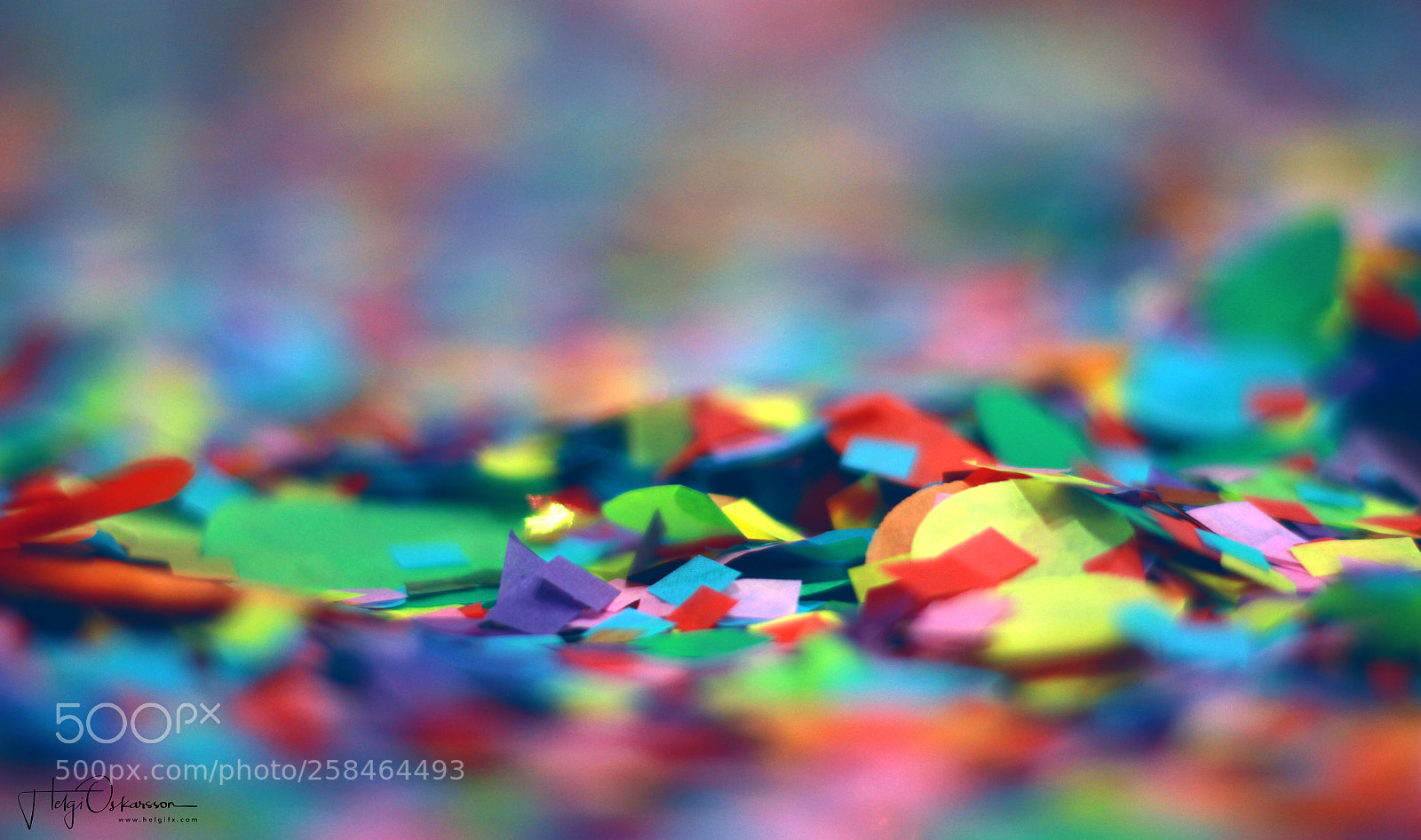 Canon EOS 7D sample photo. Confetti. confetti. photography