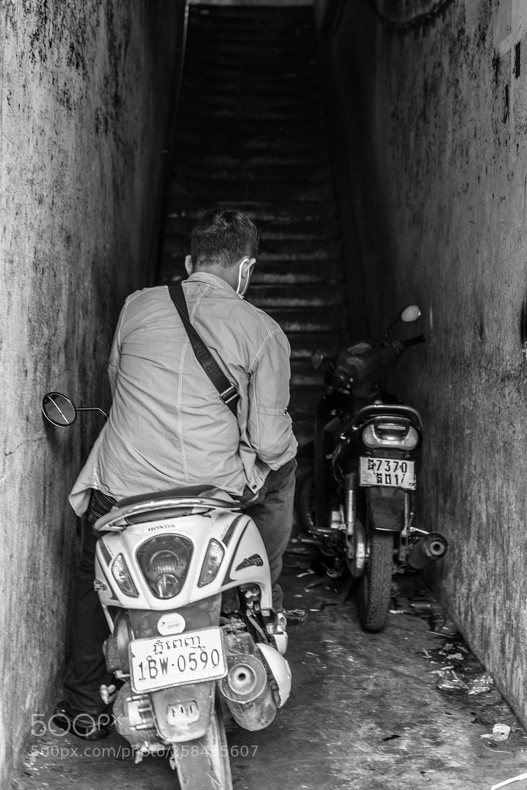Fujifilm X-T20 sample photo. Cambo backside photography