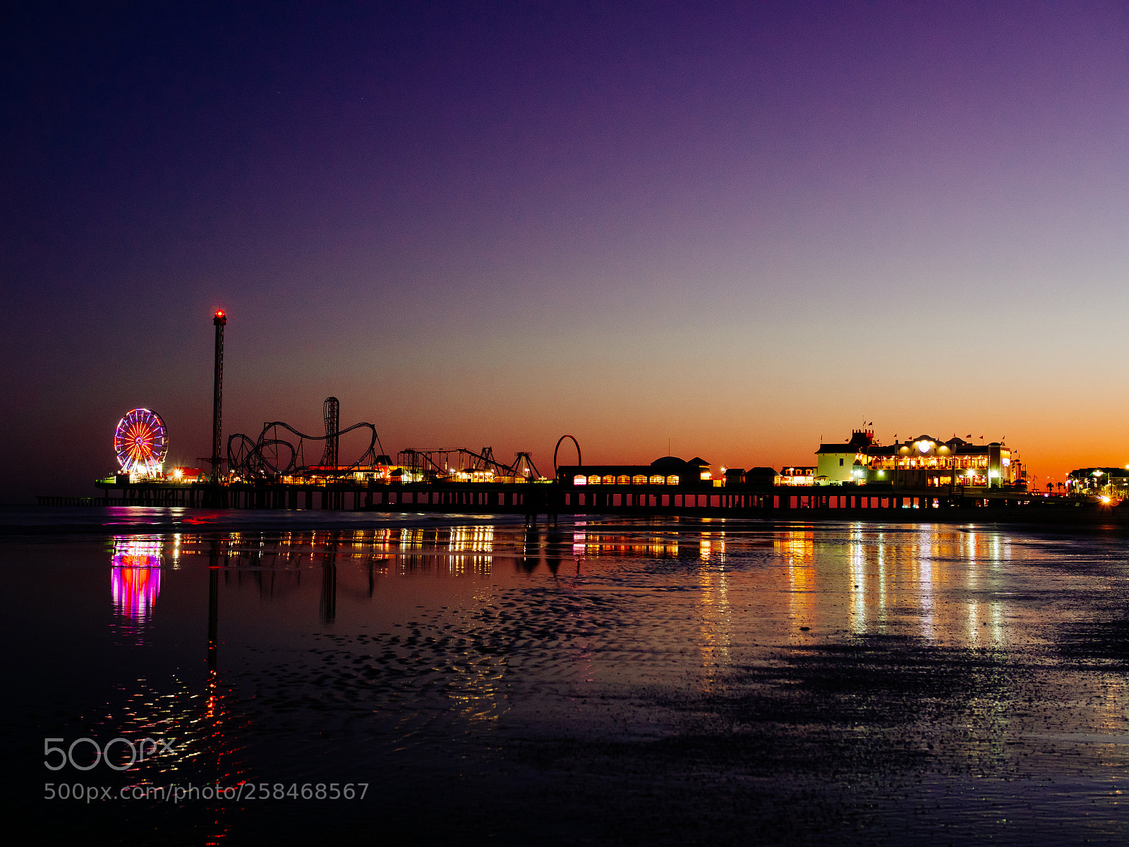 Olympus PEN-F sample photo. Galveston pleasure pier photography