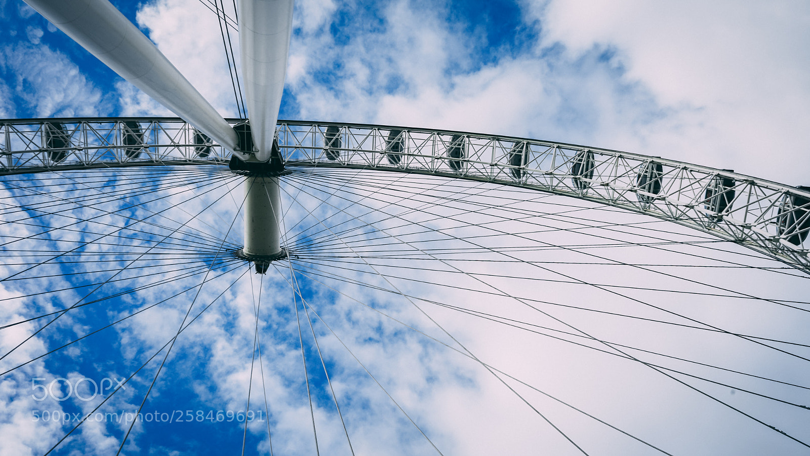 Sony a7 II sample photo. London photography