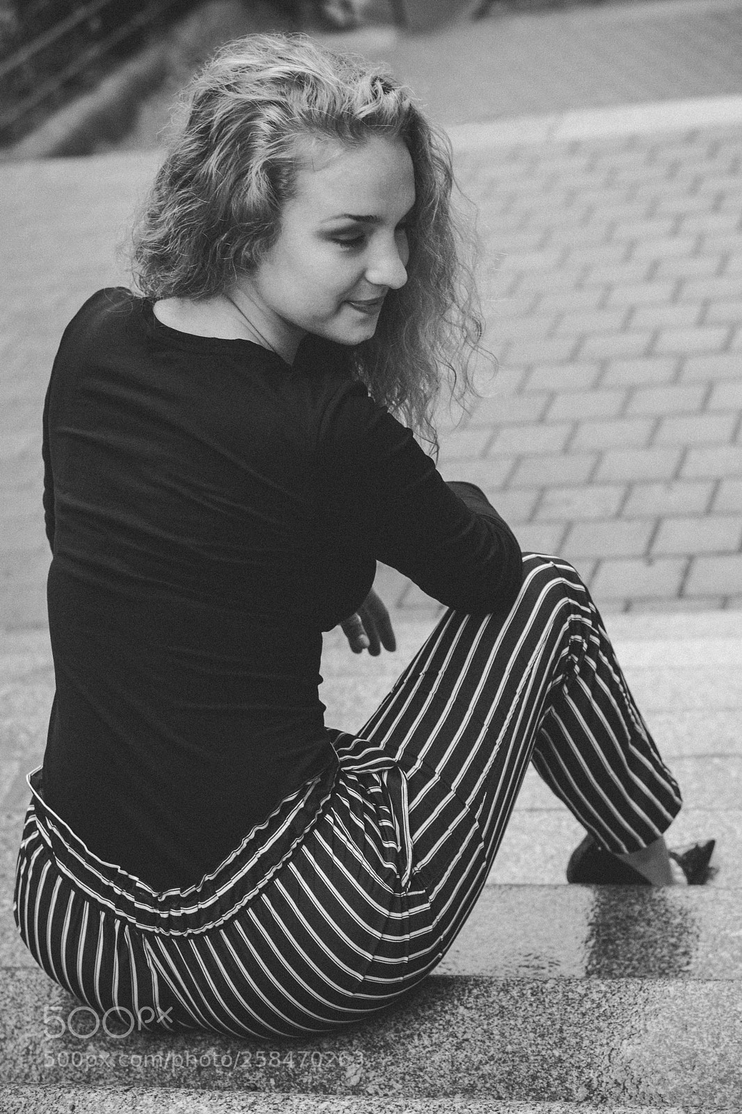 Nikon D7500 sample photo. Rainy portrait on stairs photography