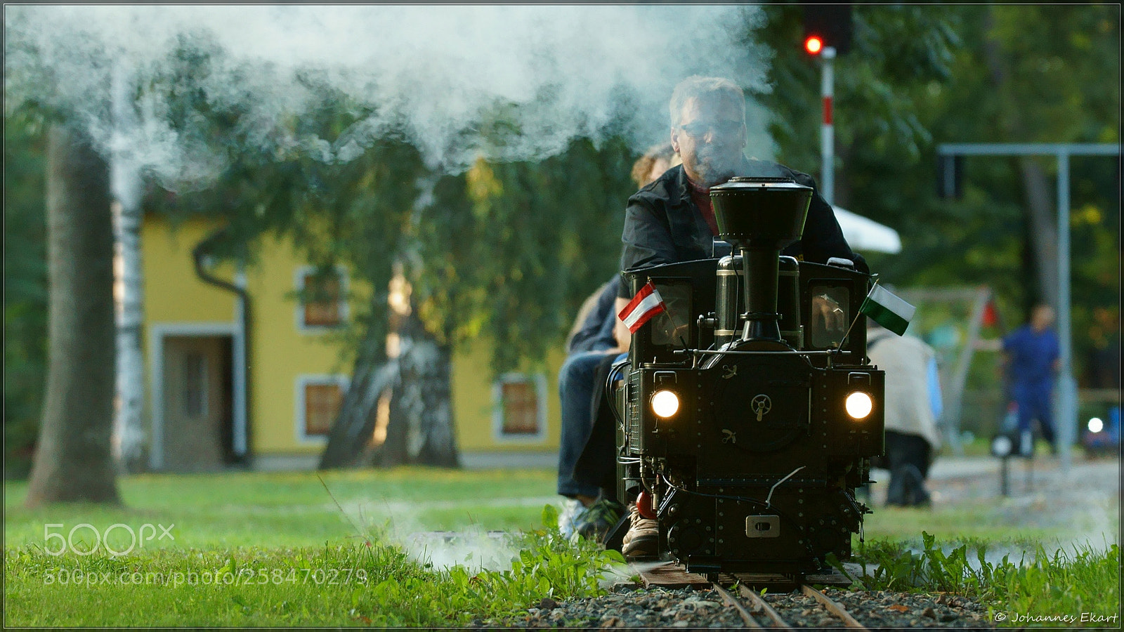 Sony SLT-A77 sample photo. Dampfgarten photography