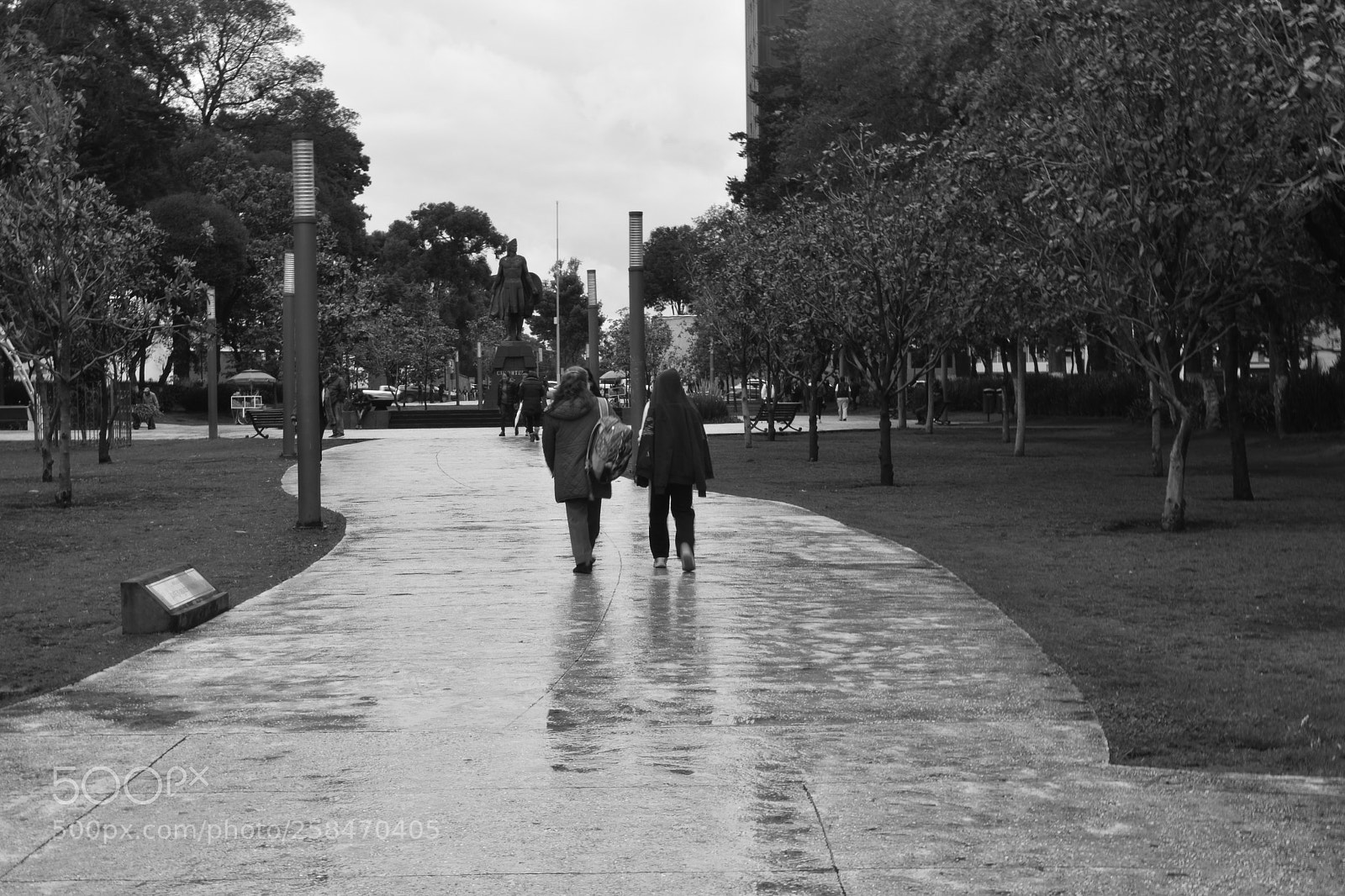 Nikon D5500 sample photo. Caminando por la ciudad photography