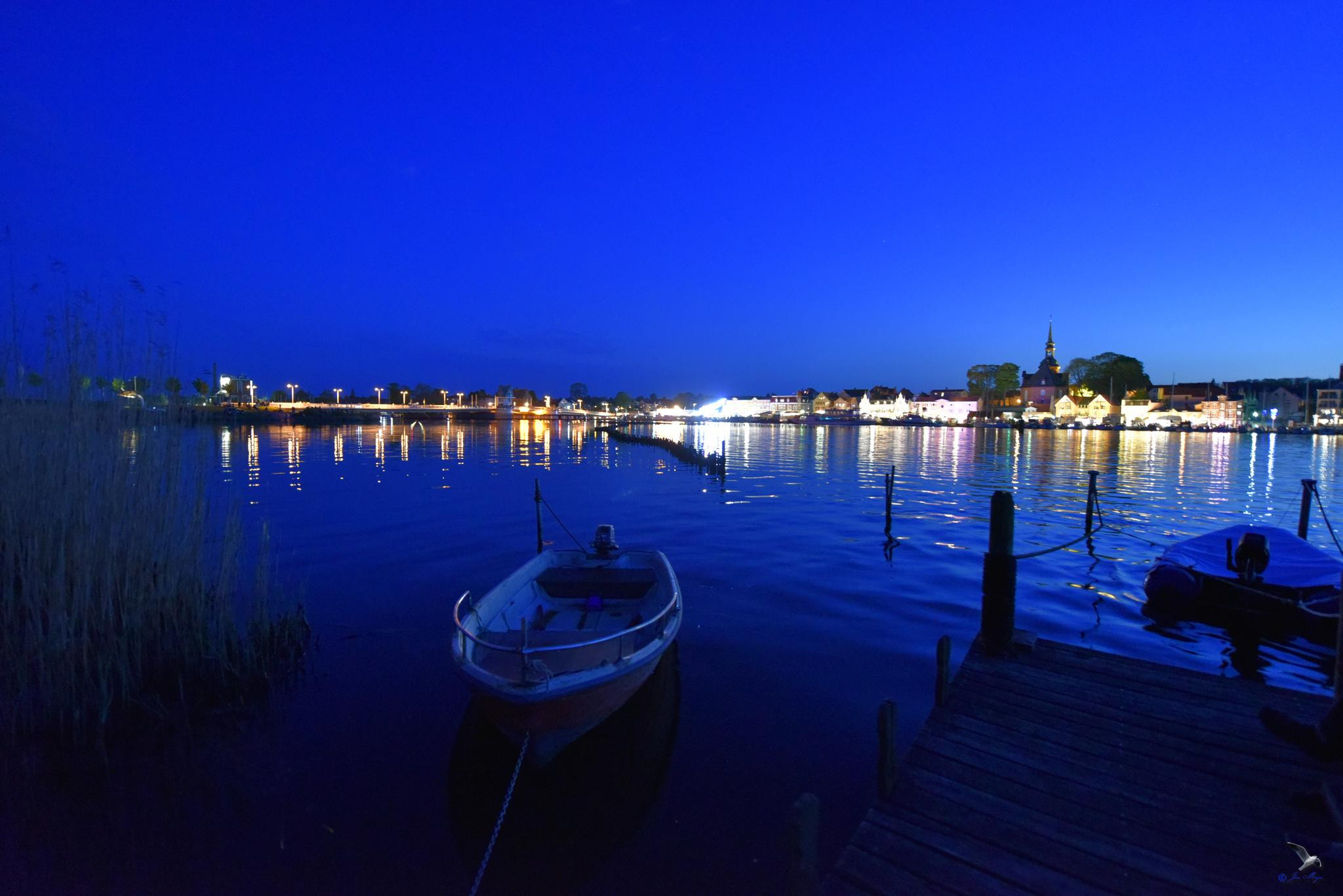 Nikon D750 + Nikon AF-S Nikkor 14-24mm F2.8G ED sample photo. Blaue stunde an der schlei(kappeln) photography