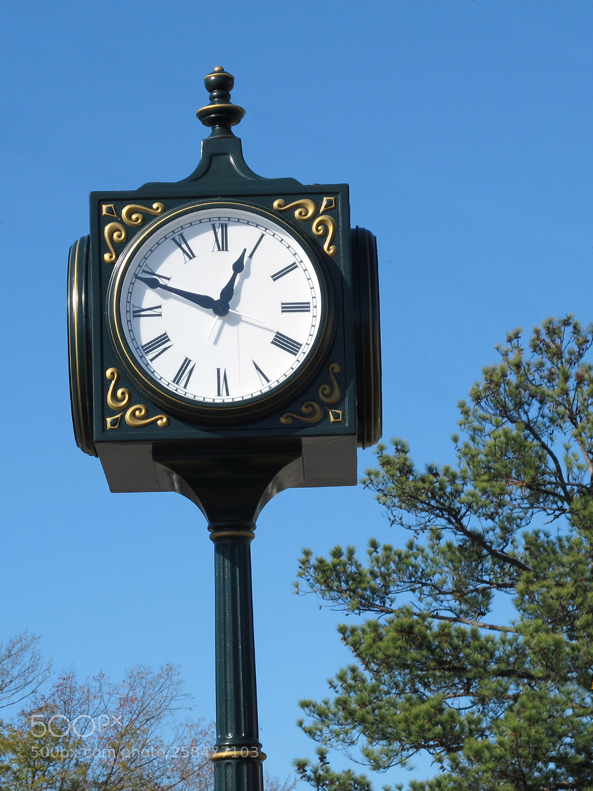Canon PowerShot G12 sample photo. Old style clock with photography