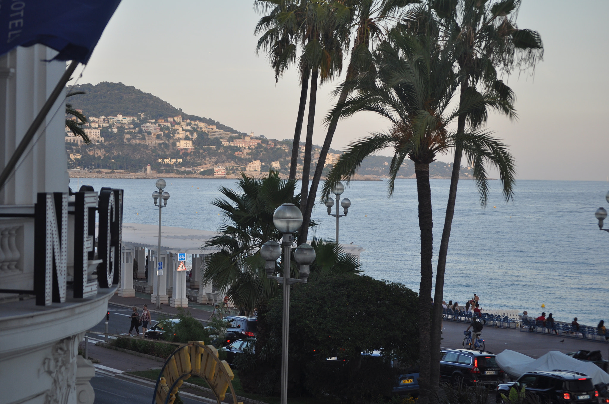 Nikon D5000 sample photo. Negresco nice photography