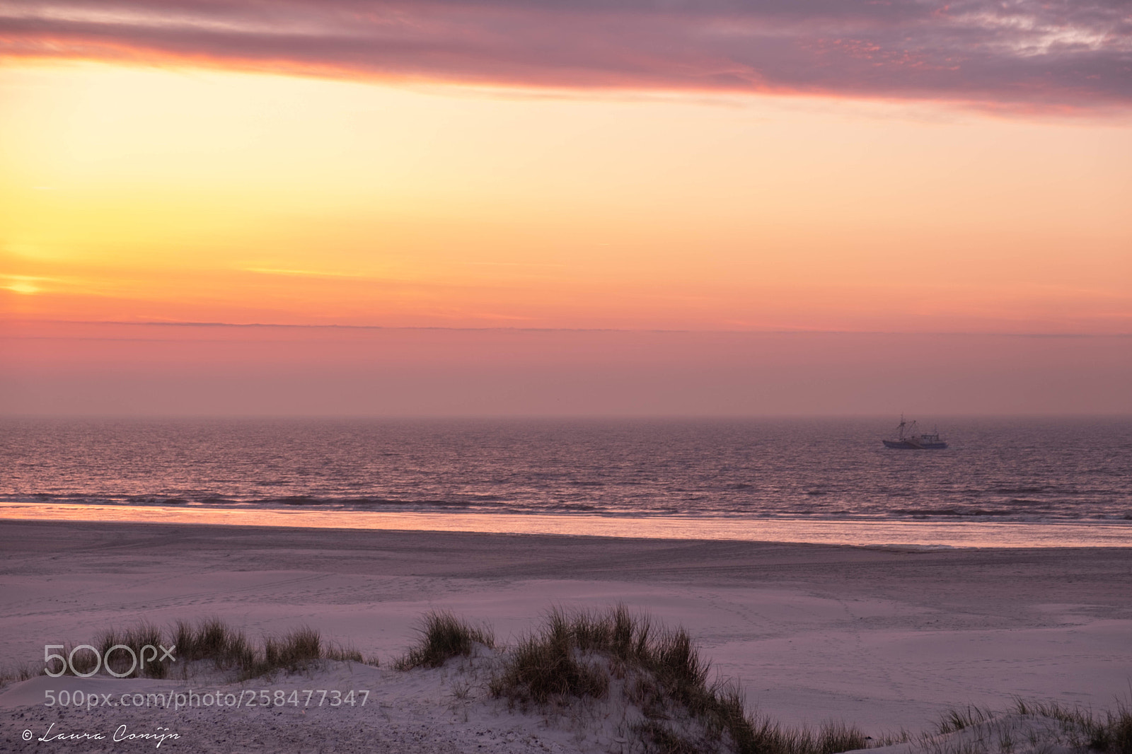 Fujifilm X-T20 sample photo. Fisherboat during sunset at photography
