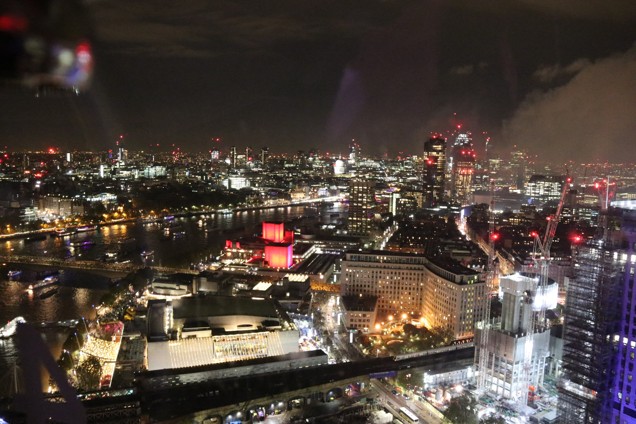 Canon EF-S 18-200mm F3.5-5.6 IS sample photo. From london_eye photography
