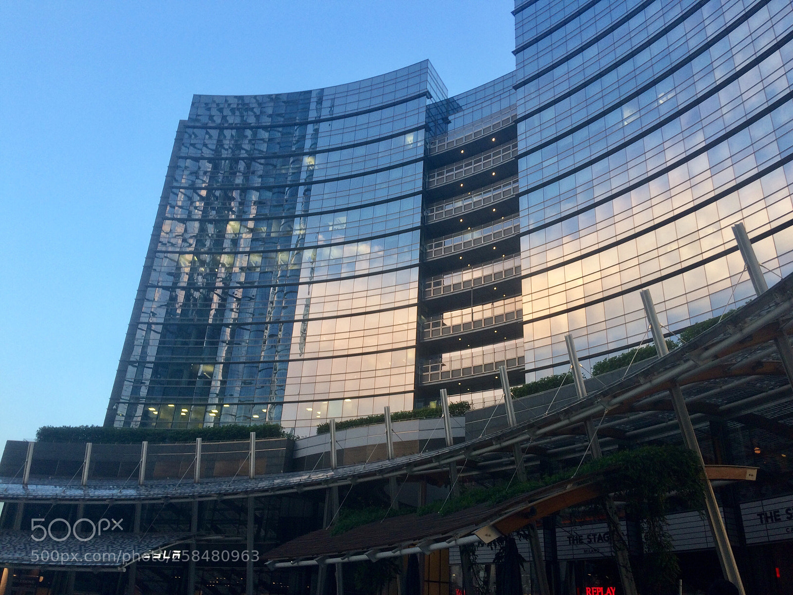 Apple iPhone 5s sample photo. Arch photography