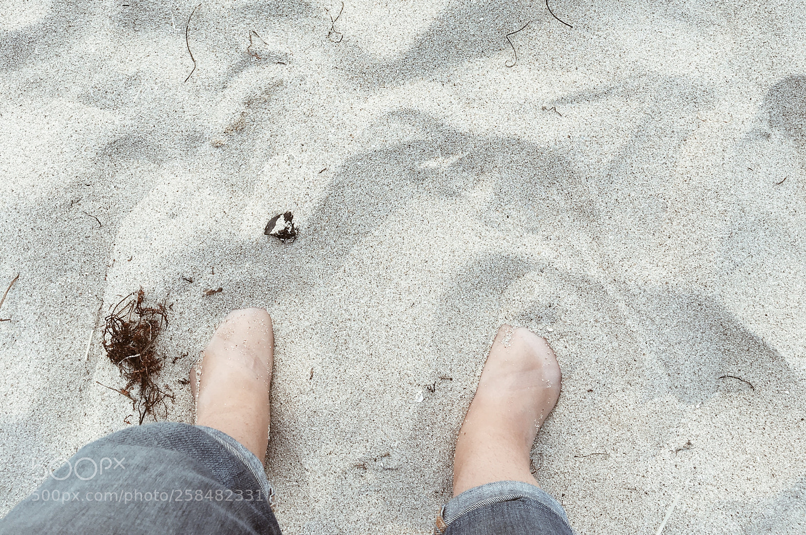 Apple iPhone 6s sample photo. Toes in the sand photography