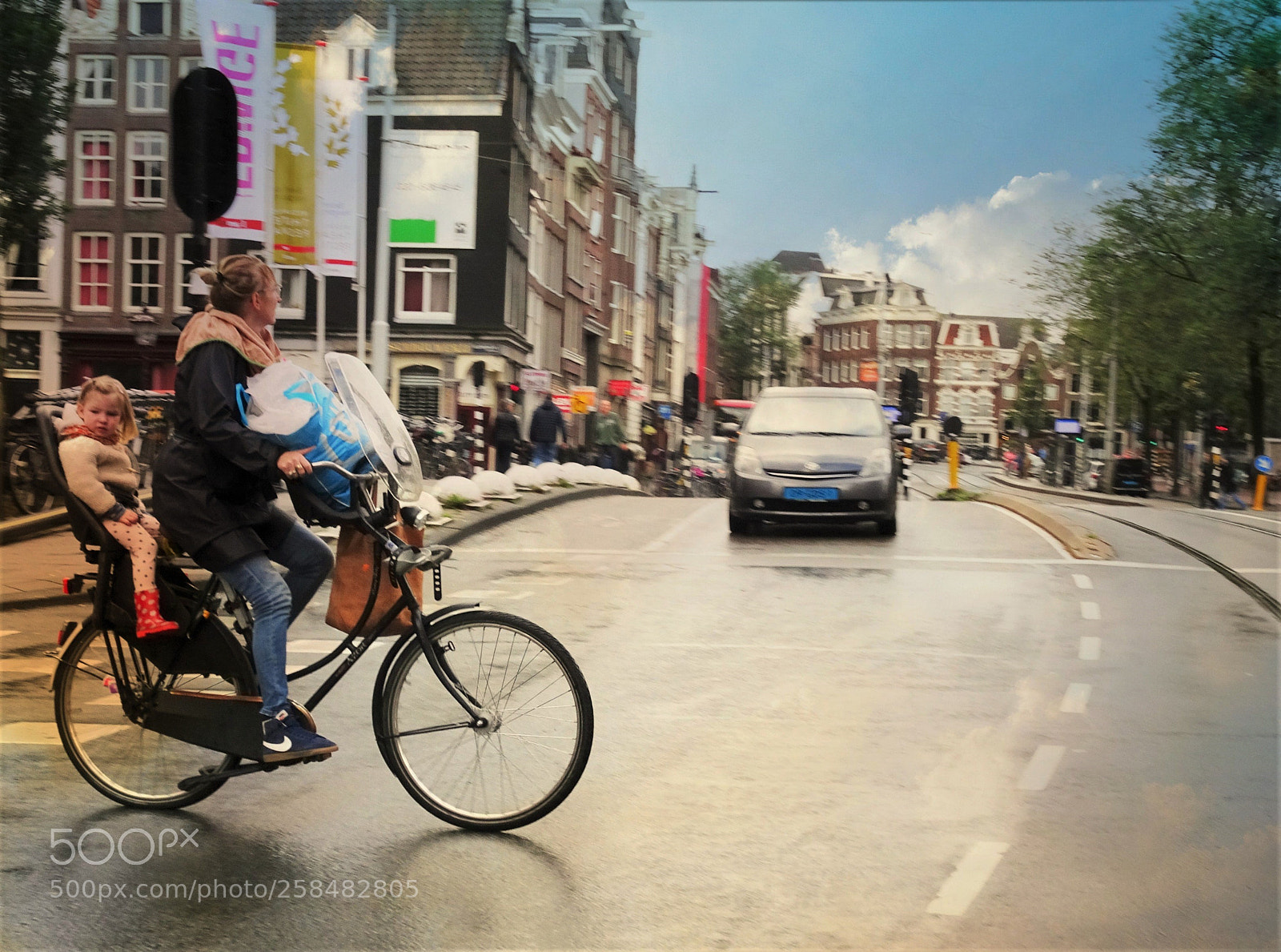 Sony Cyber-shot DSC-HX90V sample photo. Cycling in amsterdam photography
