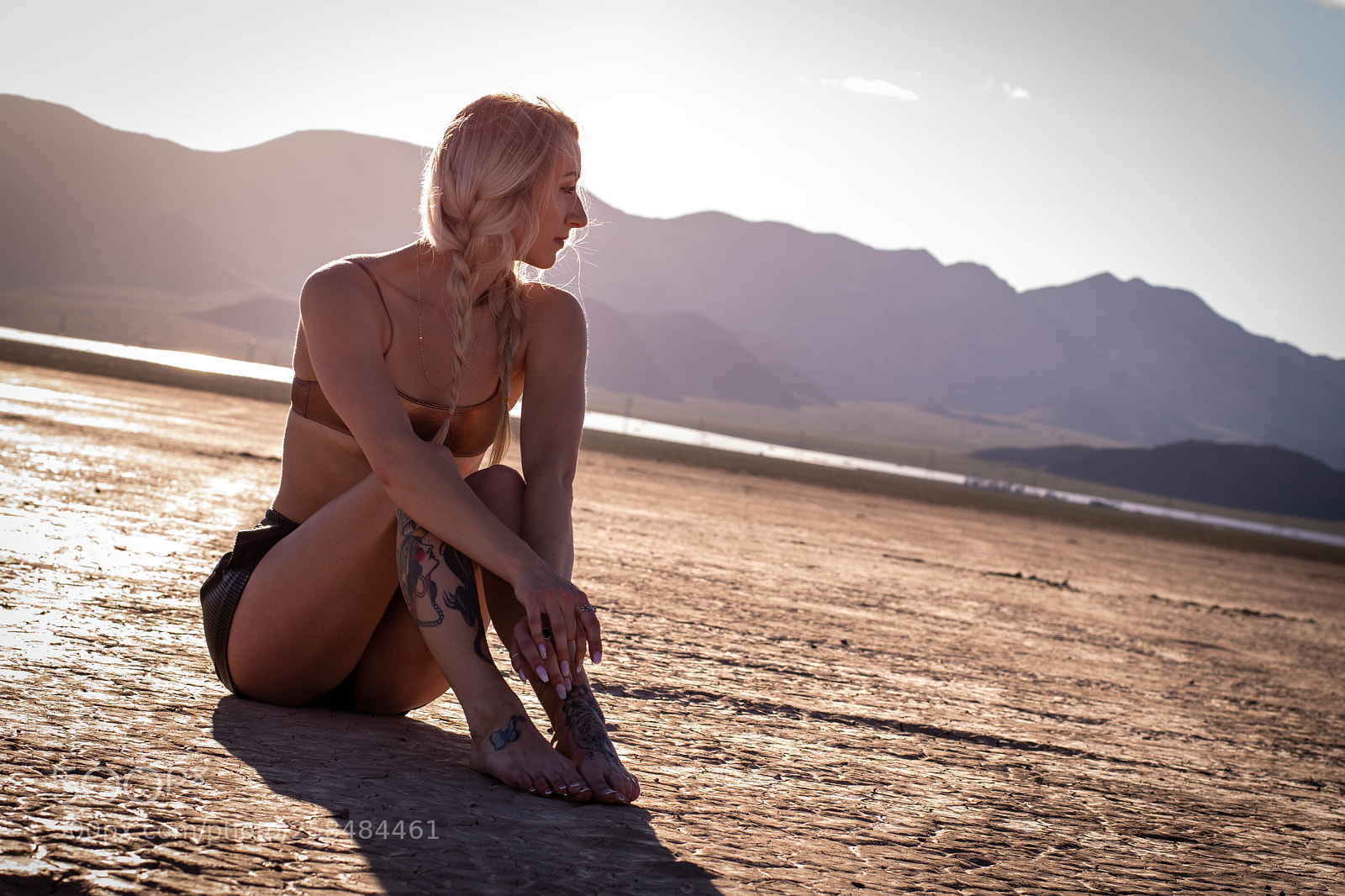 Nikon D5500 sample photo. Courtney.sitting photography