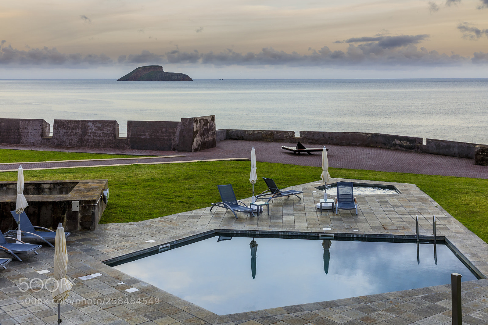 Canon EOS 5D Mark IV sample photo. A ores-terceira-angra do hero photography