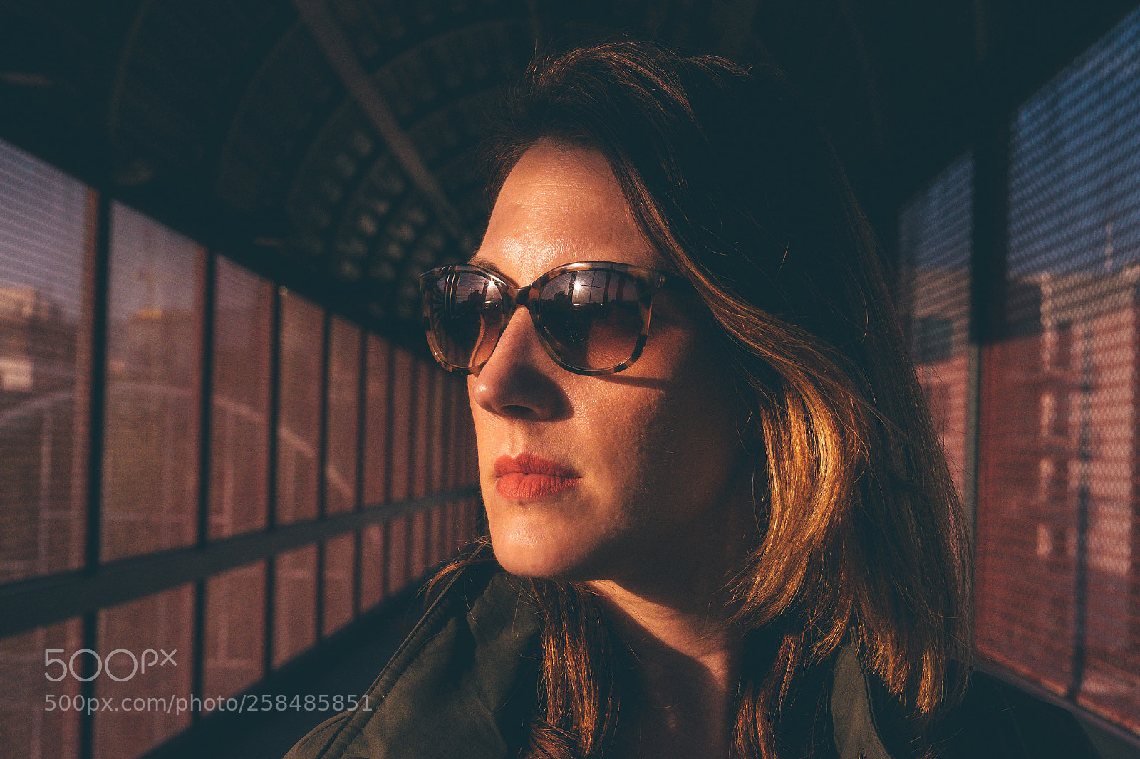 Fujifilm X-T1 sample photo. Woman by the train photography