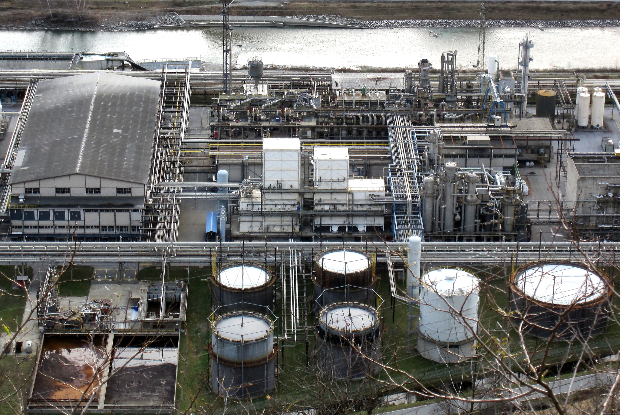 Canon PowerShot SD960 IS (Digital IXUS 110 IS / IXY Digital 510 IS) sample photo. Industrieanlagen photography