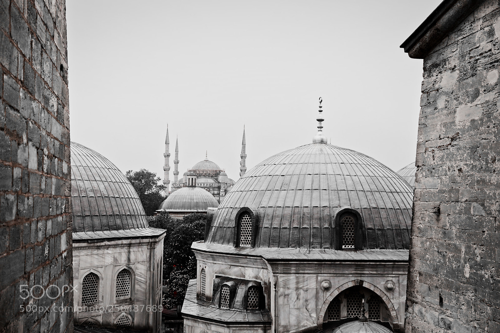 Canon EOS 5D Mark IV sample photo. A view of dome photography