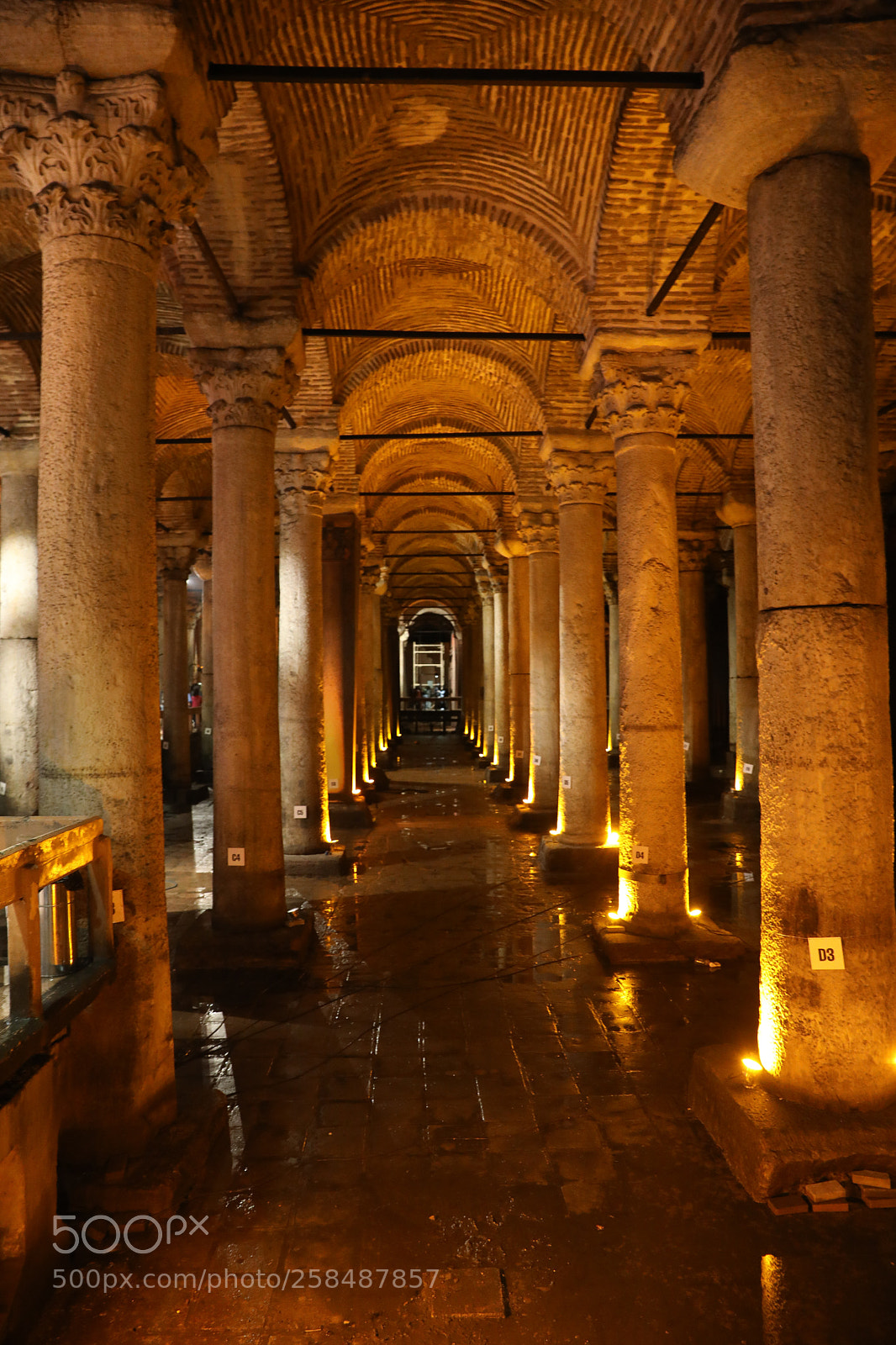 Canon EOS 5D Mark IV sample photo. The basilica cistern in photography