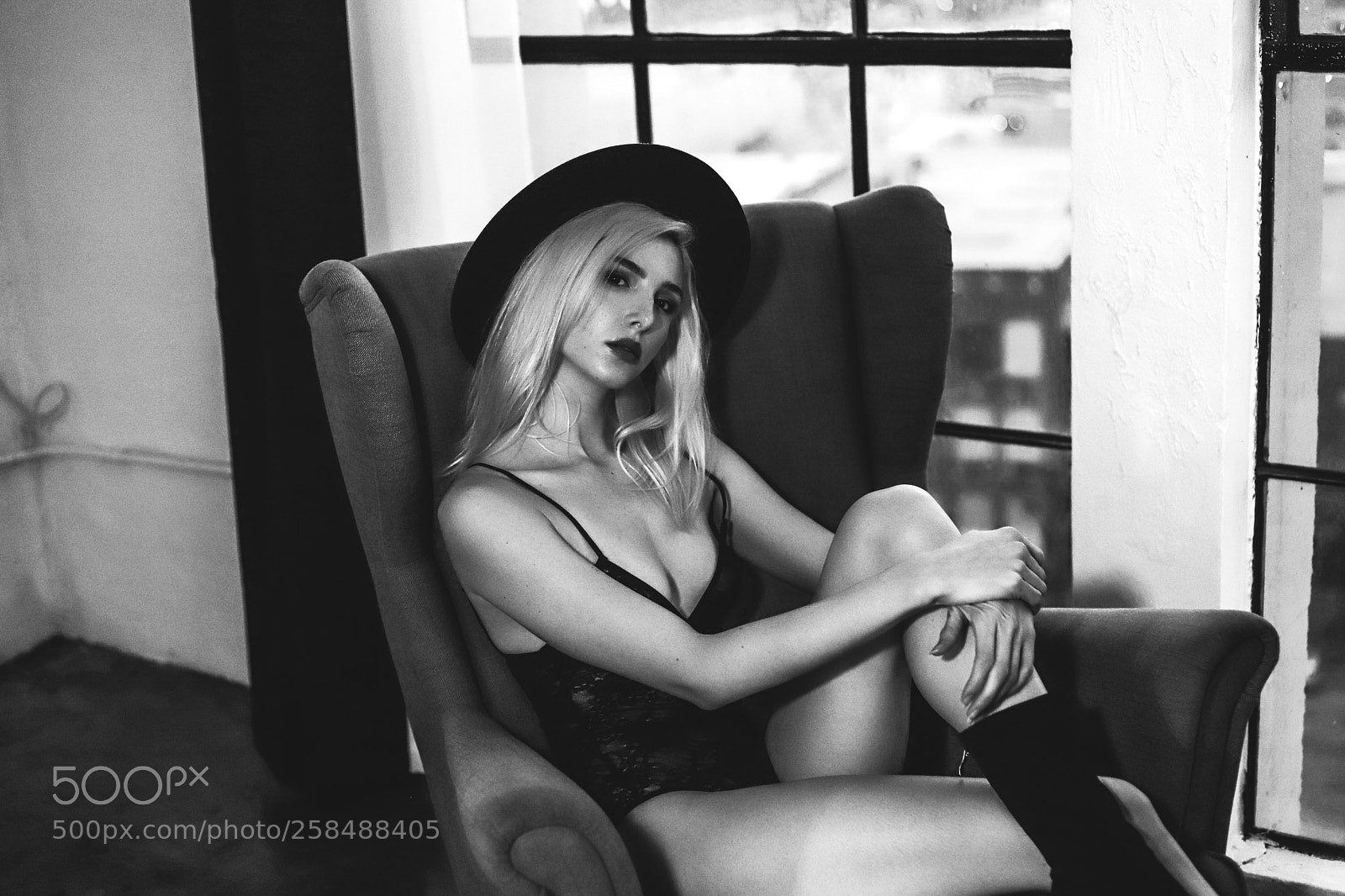 Canon EOS 6D Mark II sample photo. Emilee photography