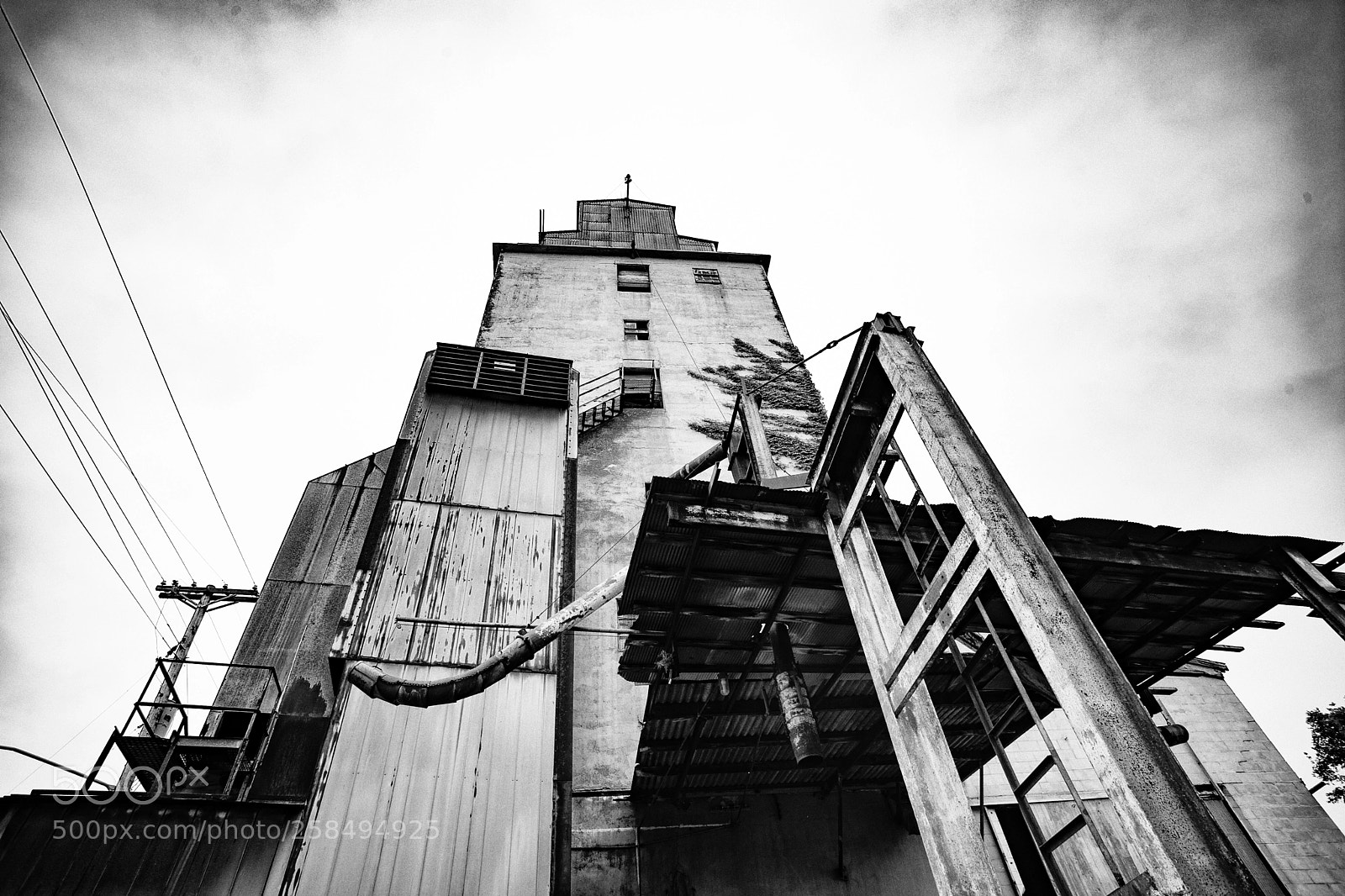 Canon EOS 6D sample photo. Decay photography