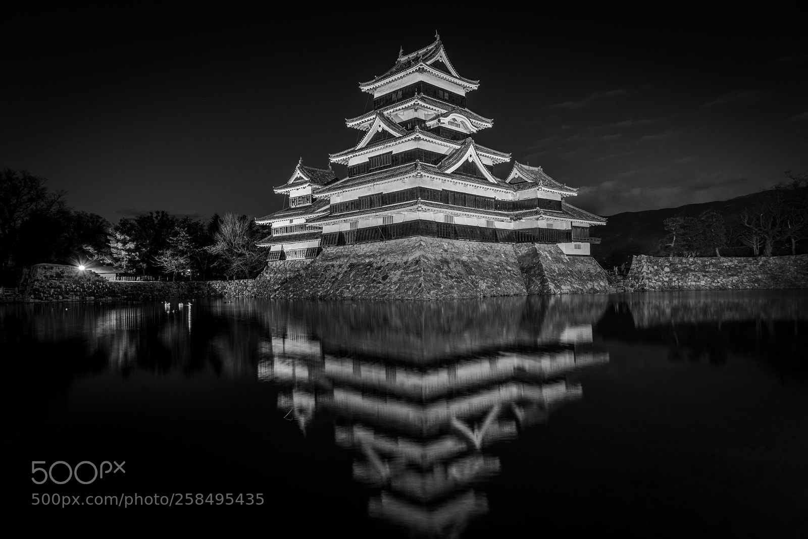 Sony a7R sample photo. Matsumoto castle photography