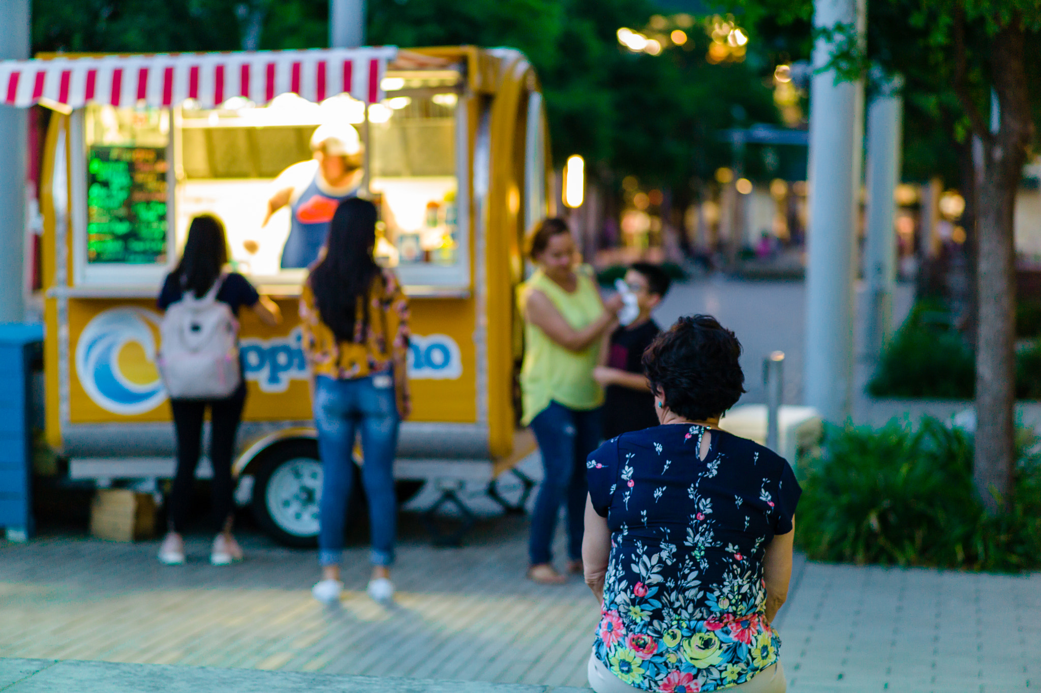 Leica M9 sample photo. Food cart photography
