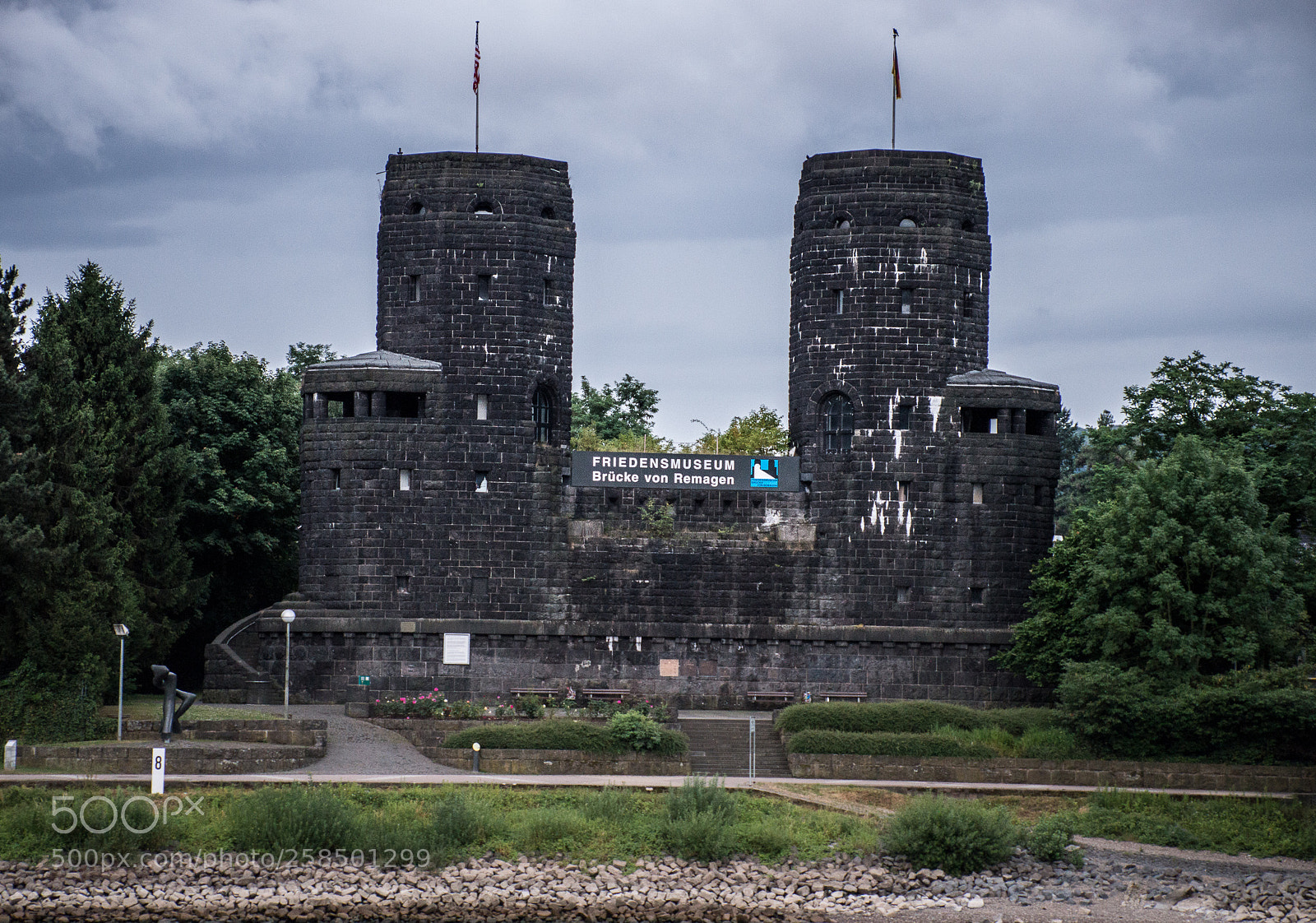 Nikon D3200 sample photo. Ludendorff bridge aka bridge photography