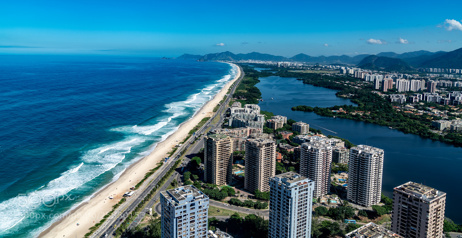 Sony a7R III sample photo. Fly high over rio photography