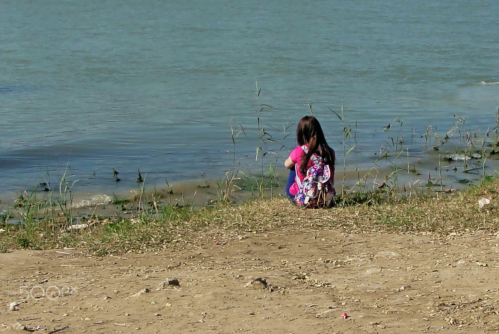Sony Cyber-shot DSC-H20 sample photo. A girl by the river photography