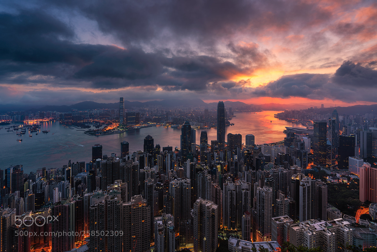 Sony a7R III sample photo. Hong kong sunrise photography