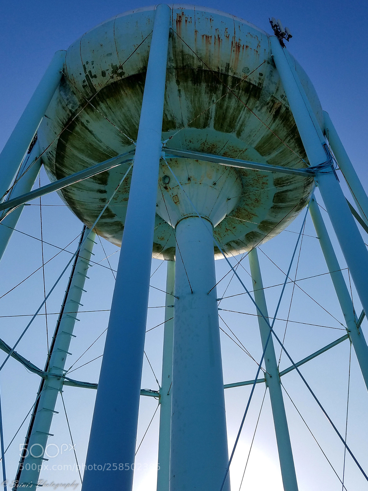 Samsung Galaxy S7 Edge sample photo. Water tank at wild photography