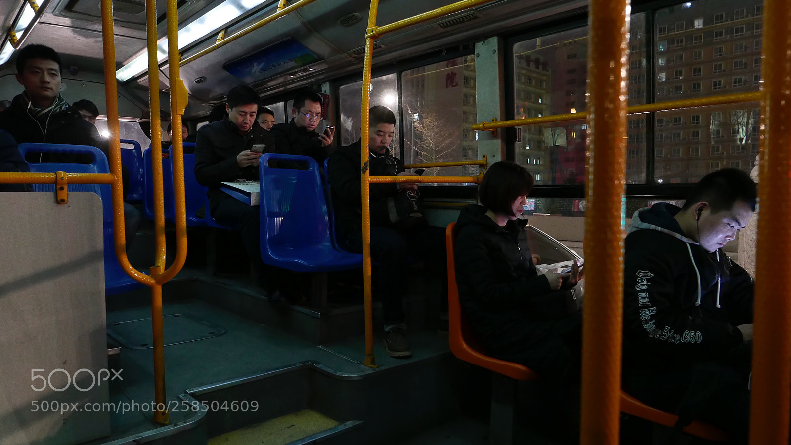 Leica D-Lux (Typ 109) sample photo. 《末班車》 photography