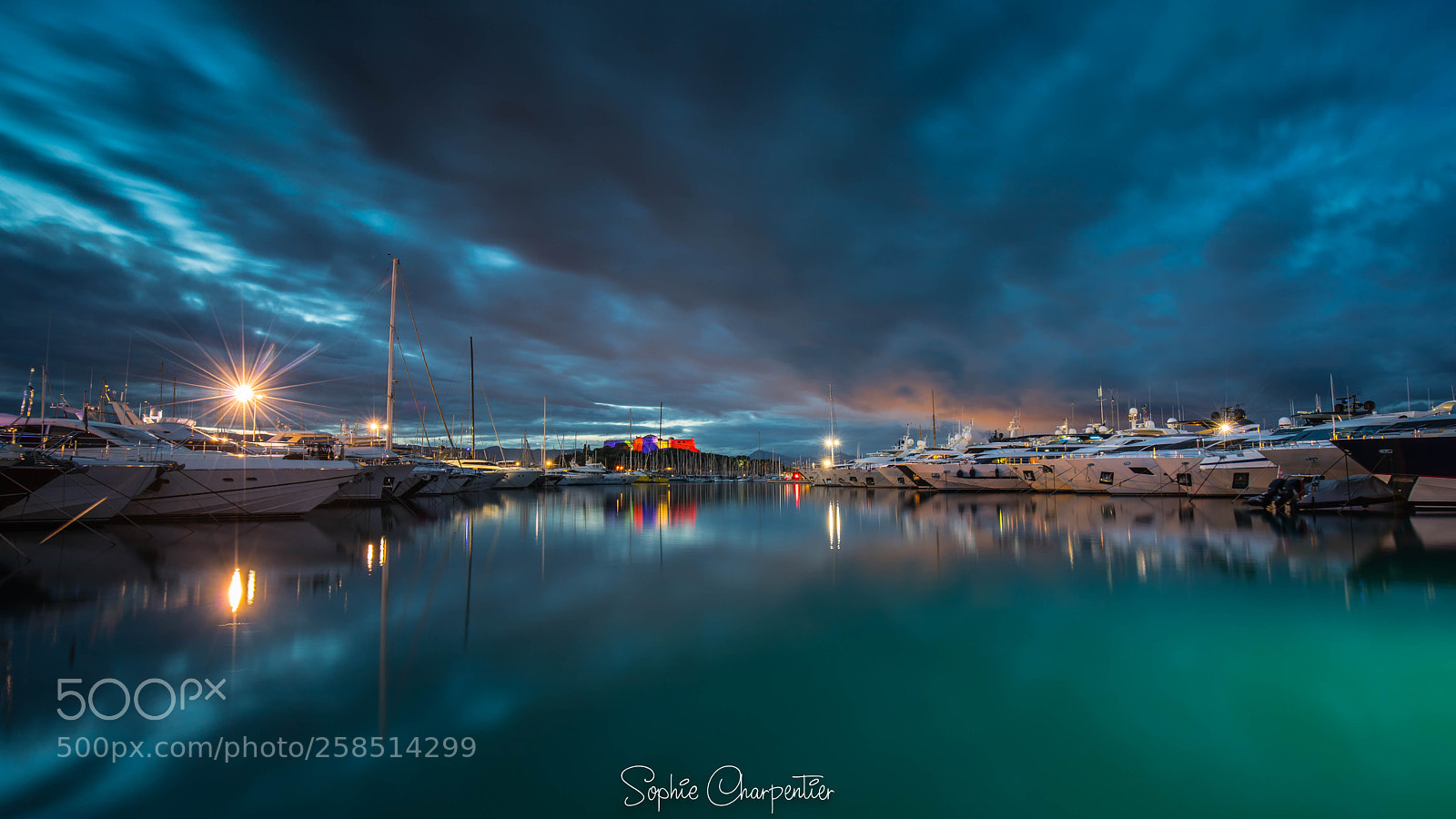 Canon EOS 5D Mark IV sample photo. Heure bleue photography