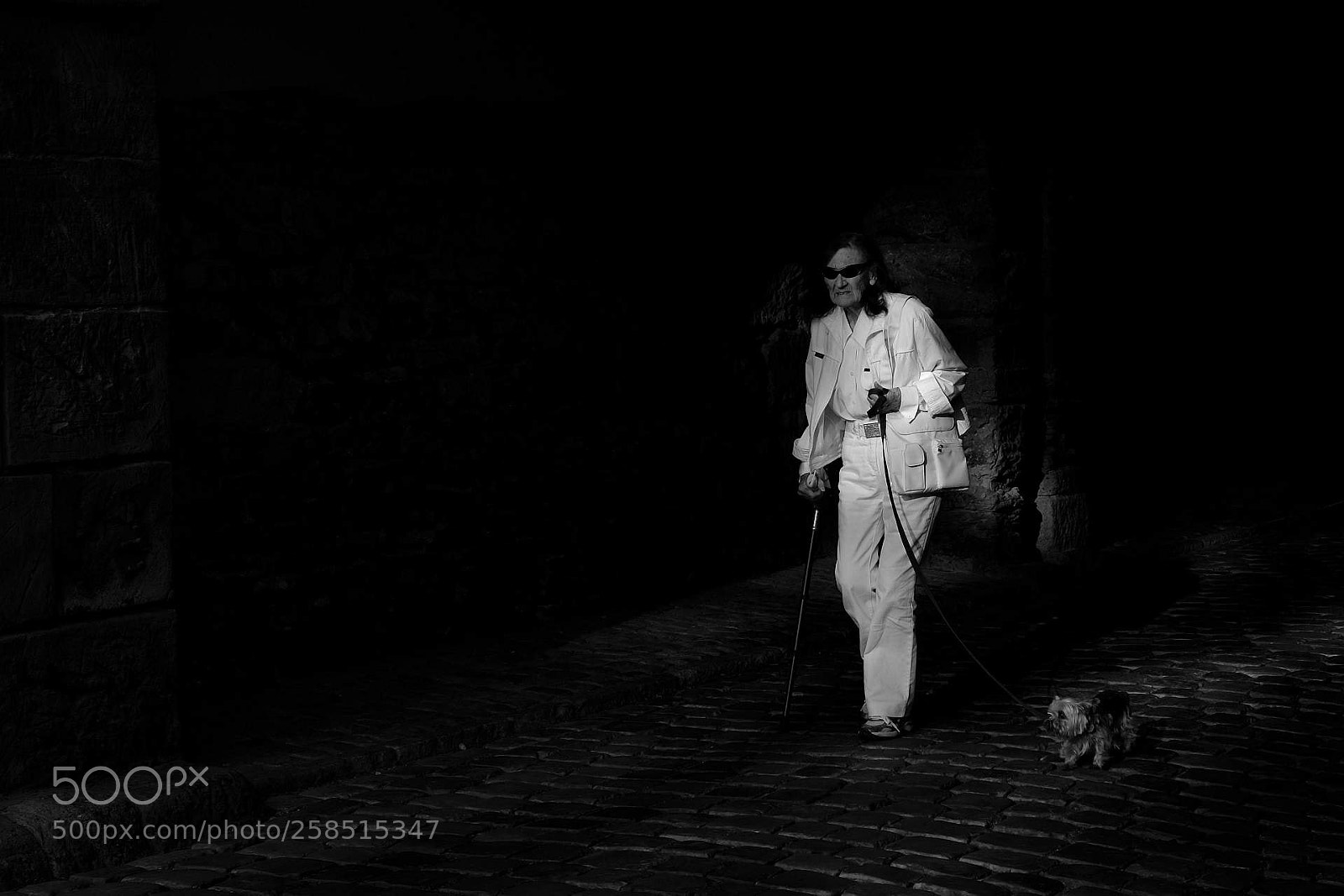 Fujifilm X-E2 sample photo. Old lady in white photography