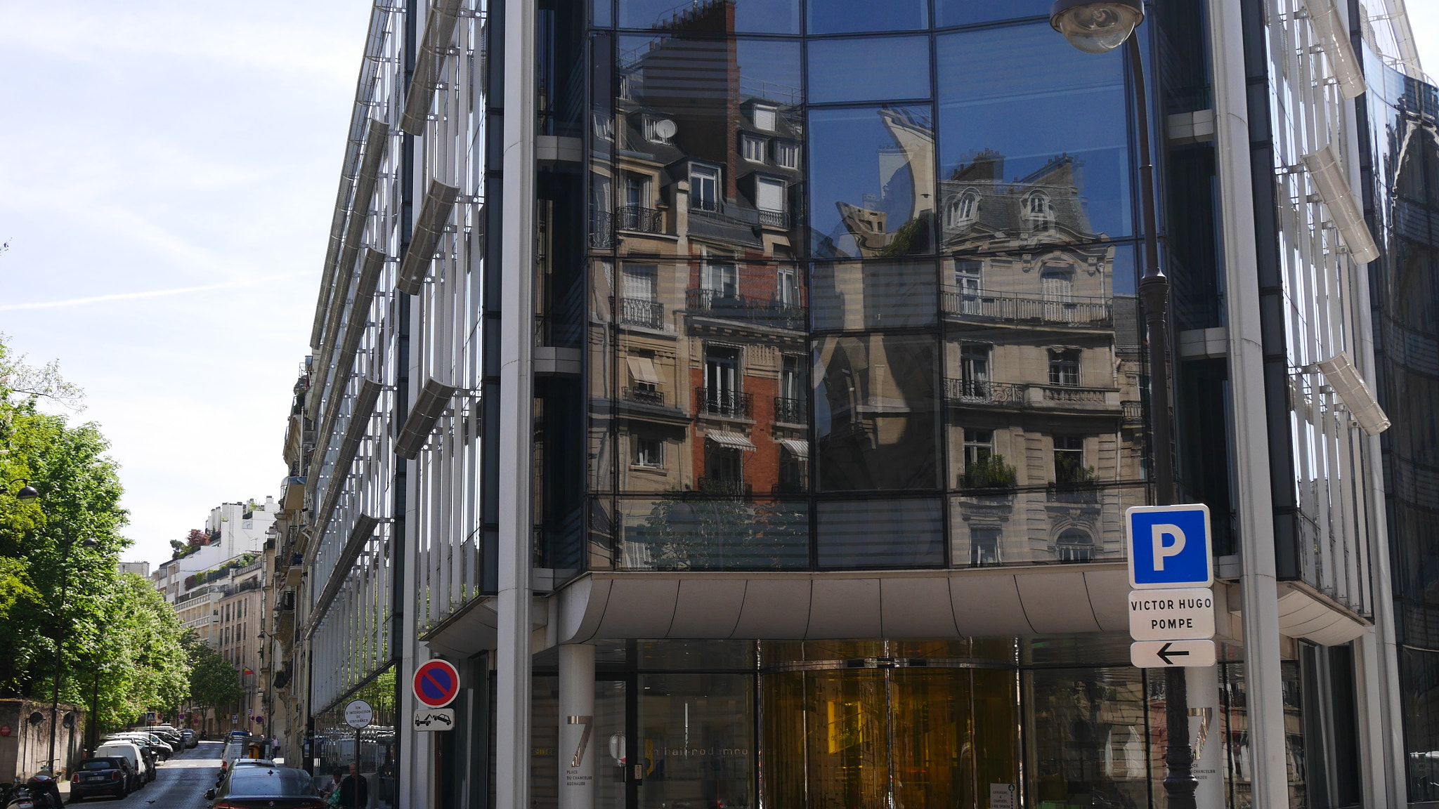 Panasonic Lumix DMC-GM1 sample photo. "place du chancelier adenauer" photography