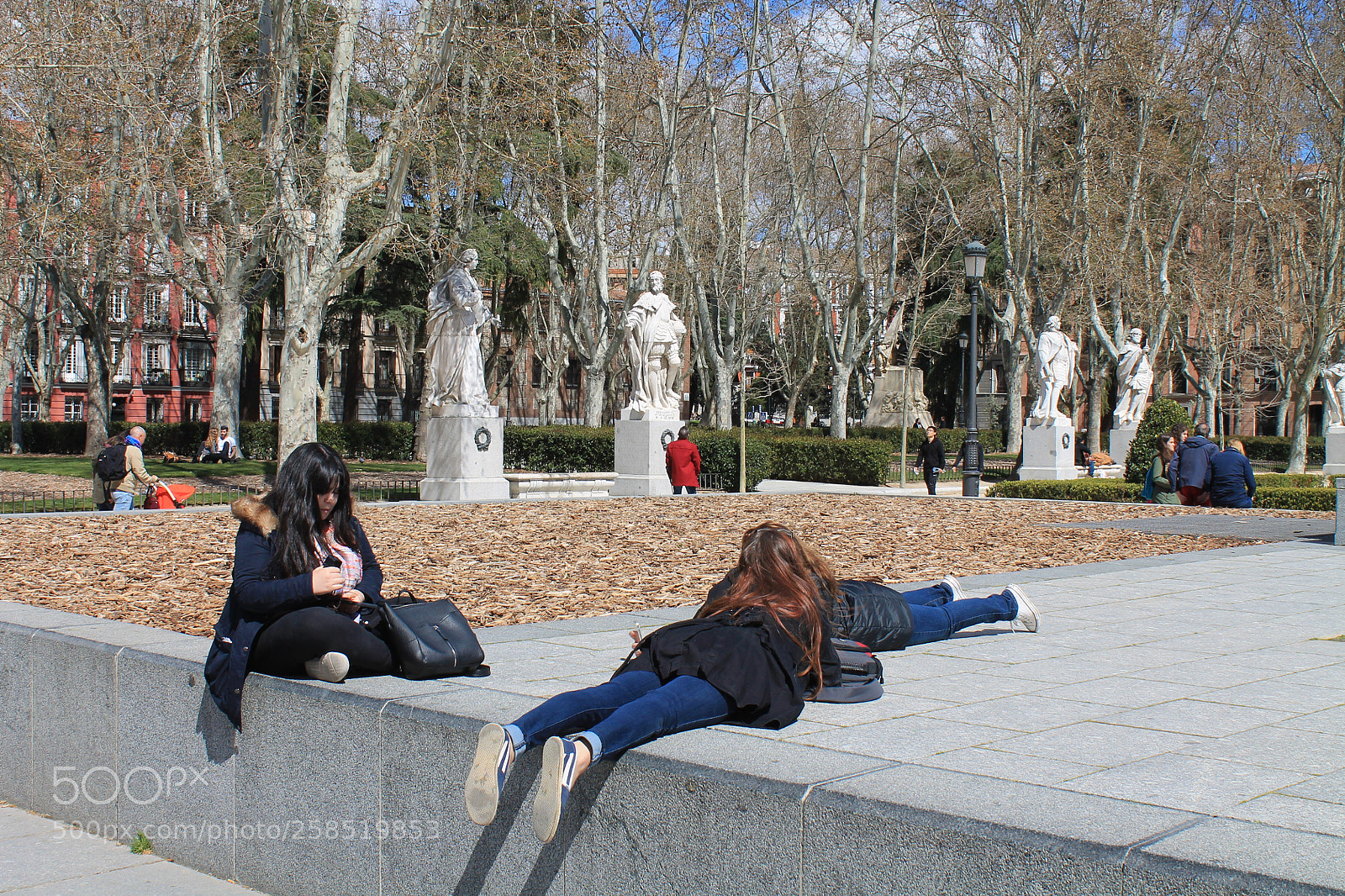 Canon EOS 1100D (EOS Rebel T3 / EOS Kiss X50) sample photo. Early spring in madrid photography