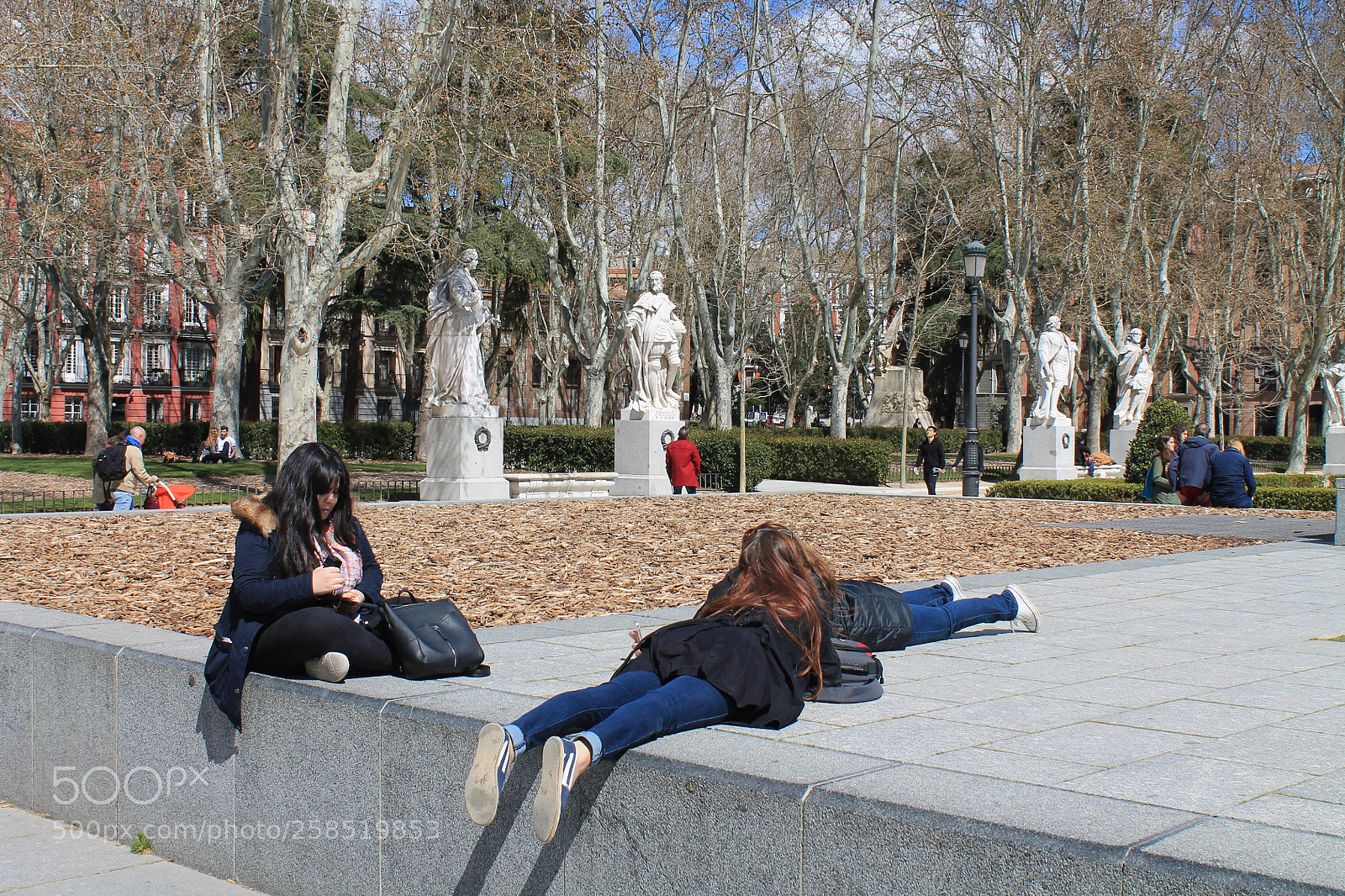 Canon EOS 1100D (EOS Rebel T3 / EOS Kiss X50) sample photo. Early spring in madrid photography