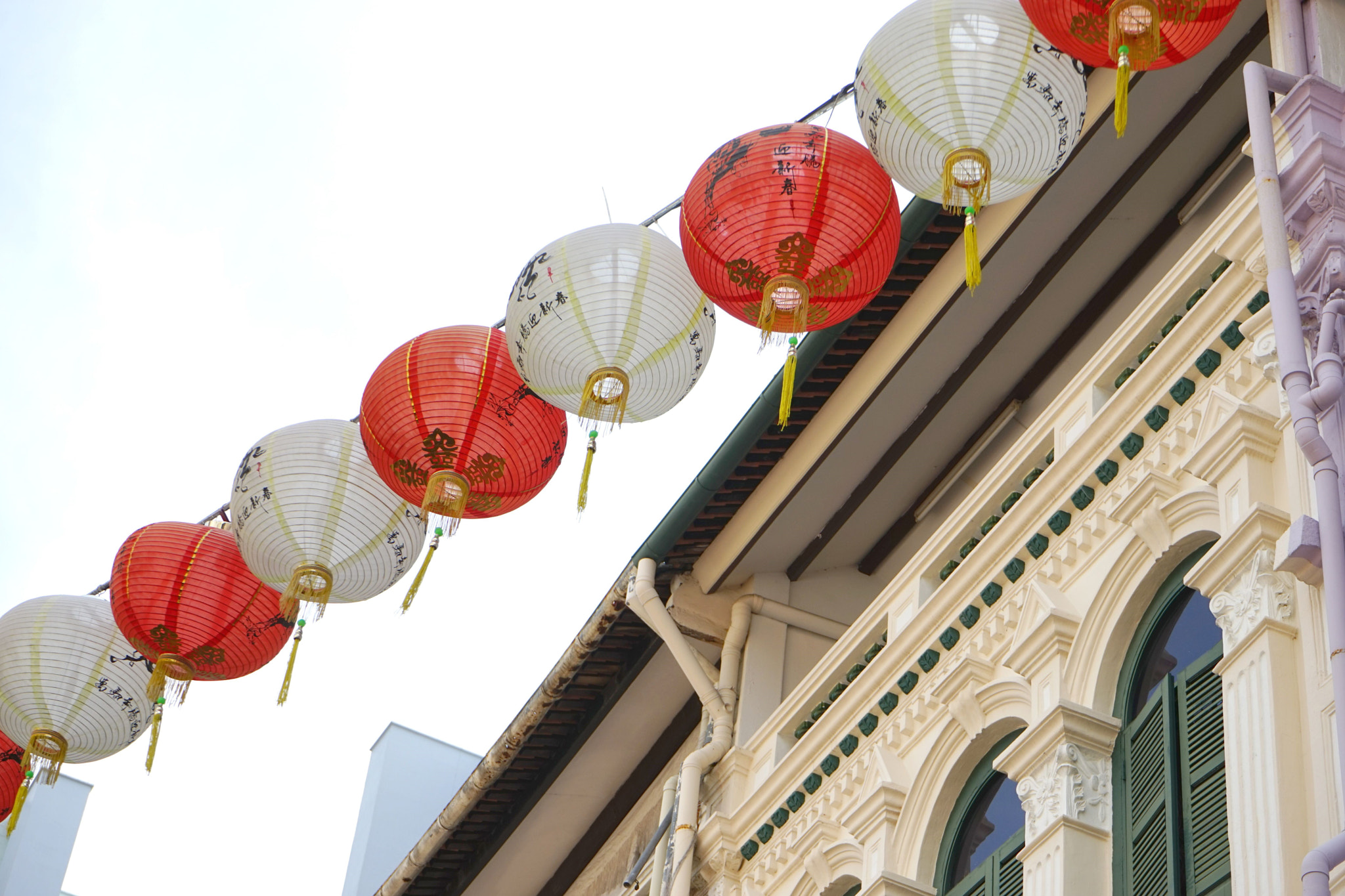 Sony a7 + Sony FE 28-70mm F3.5-5.6 OSS sample photo. Nice cultural fusion at chinatown,singapore photography