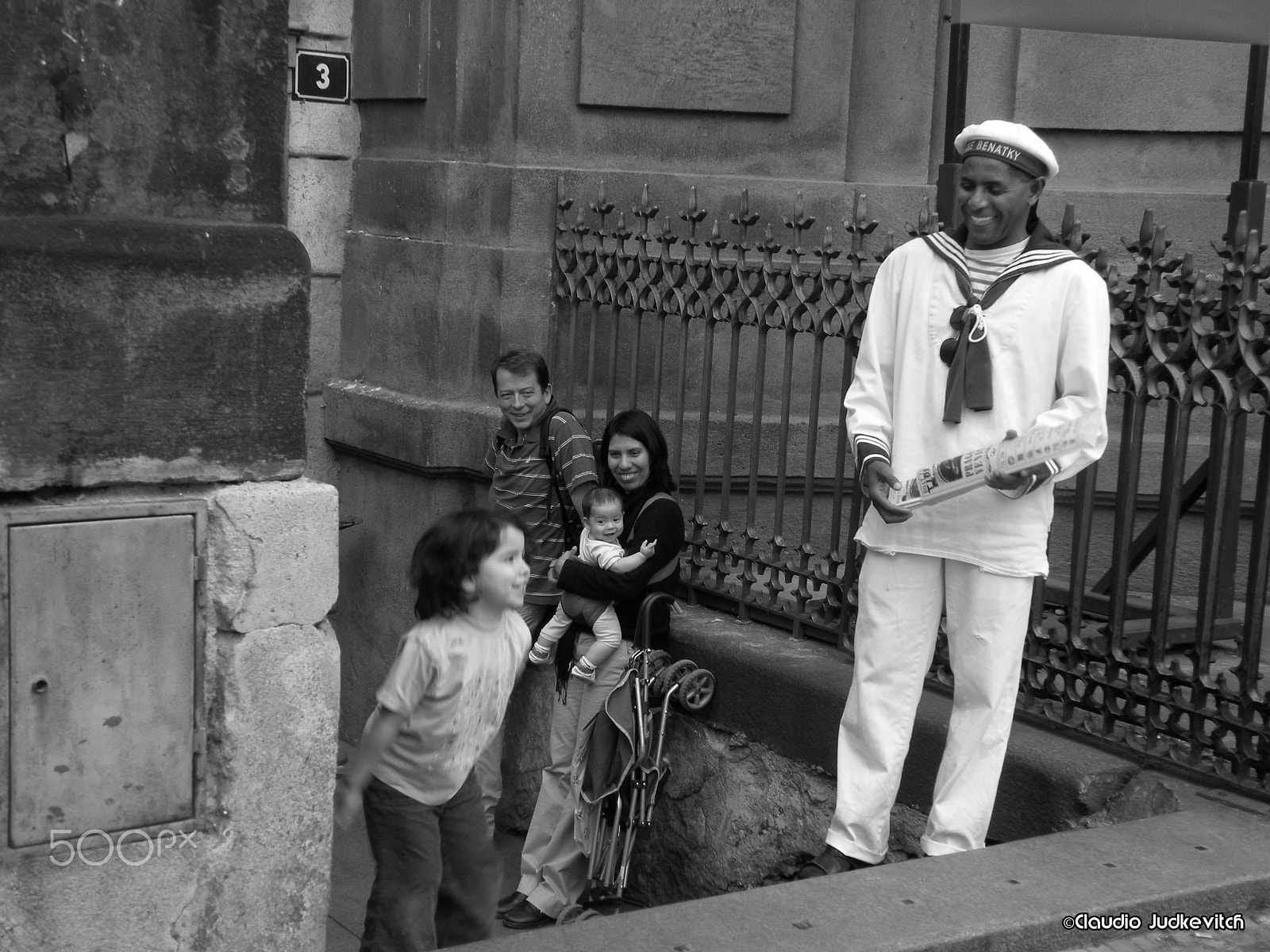 Nikon Coolpix P80 sample photo. Sailor and child photography