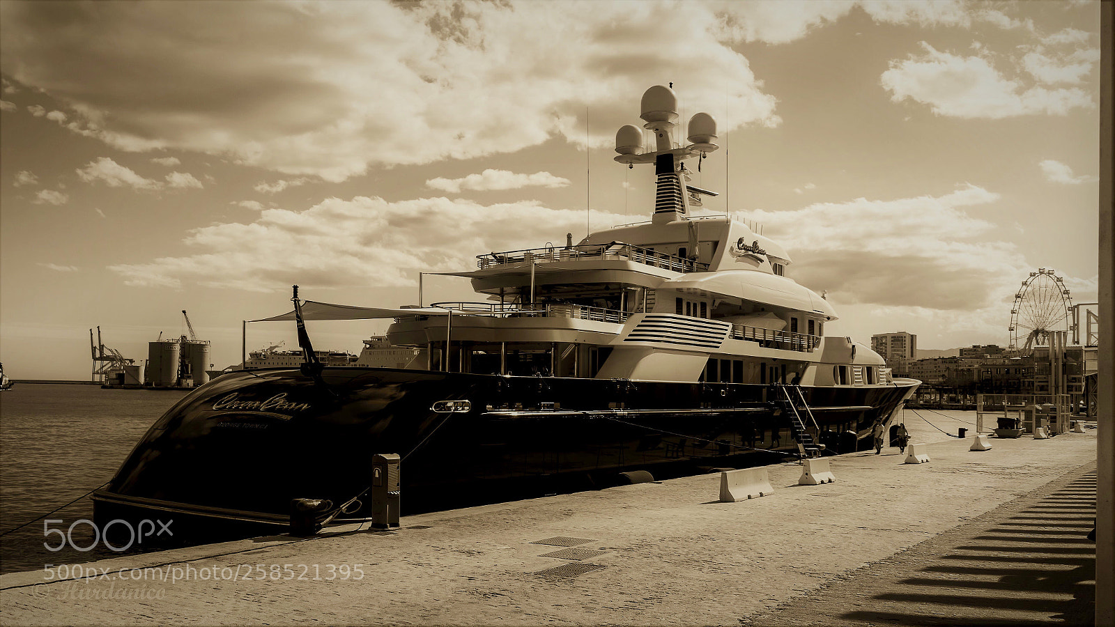 Nikon D5300 sample photo. Only a boat photography
