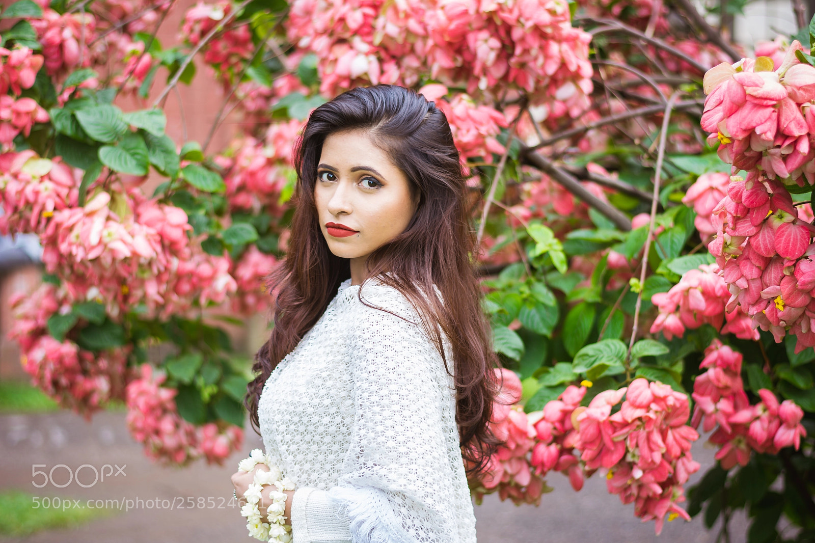 Nikon D5200 sample photo. Girl inside red photography