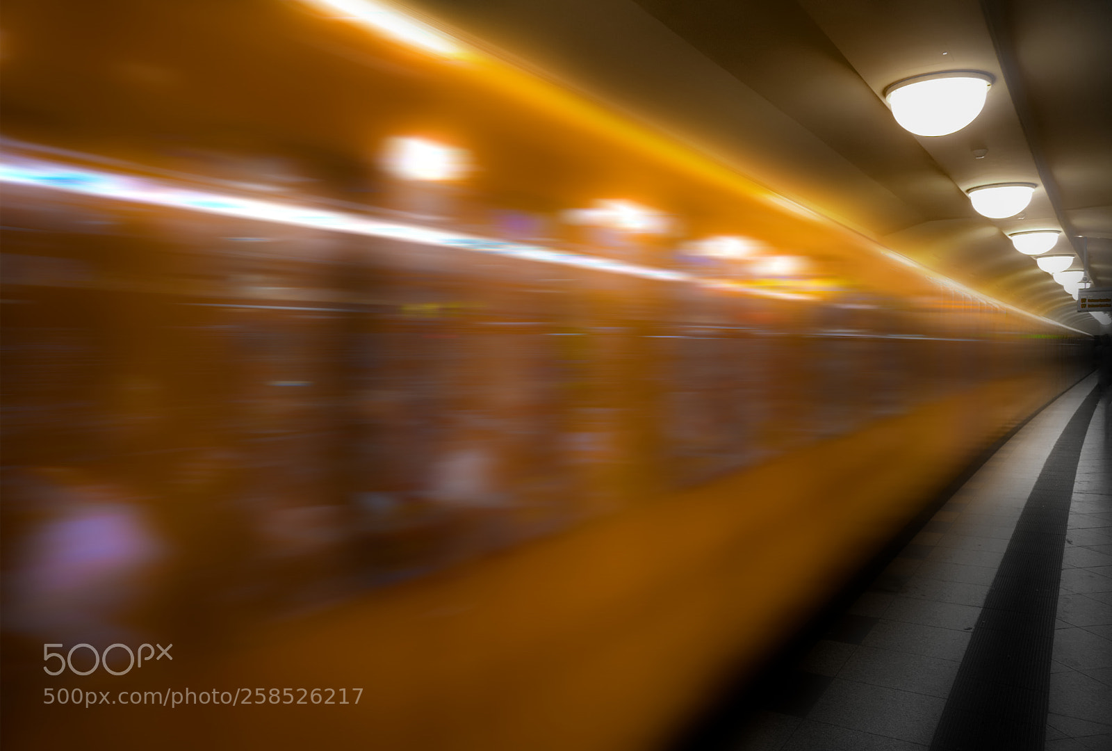 Sony a6300 sample photo. Daily moments in berlin photography