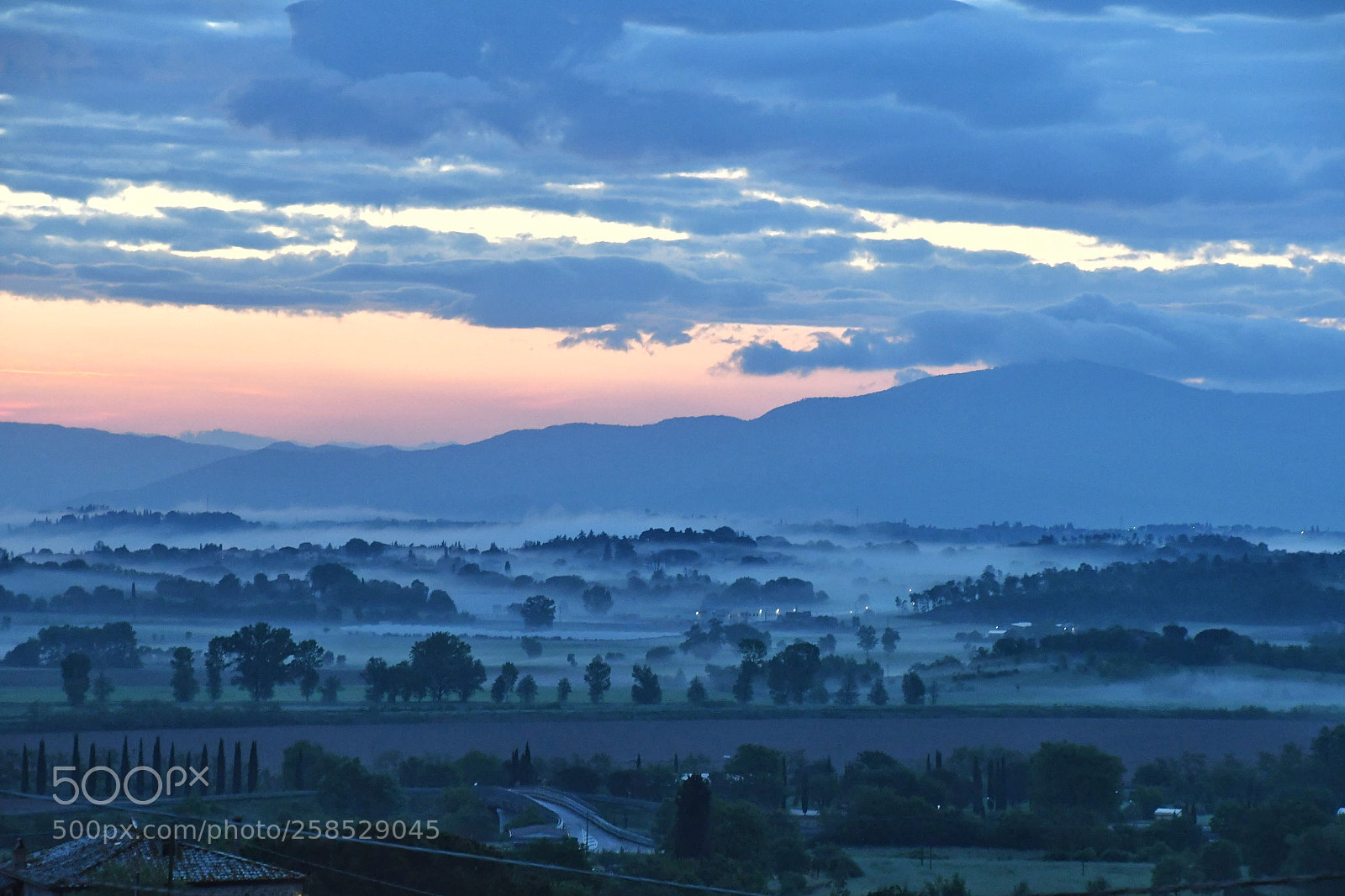 Nikon D500 sample photo. Sunrise in tuscany photography