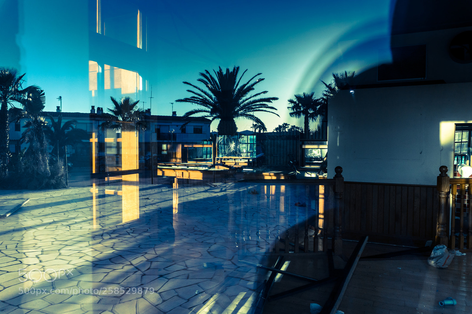 Sony a6300 sample photo. Blue reflections photography